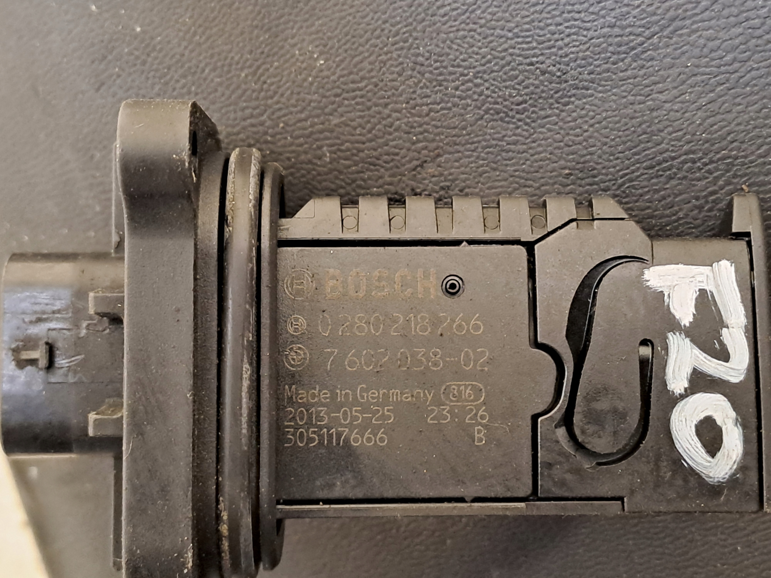flow meter 7602038 BMW F20