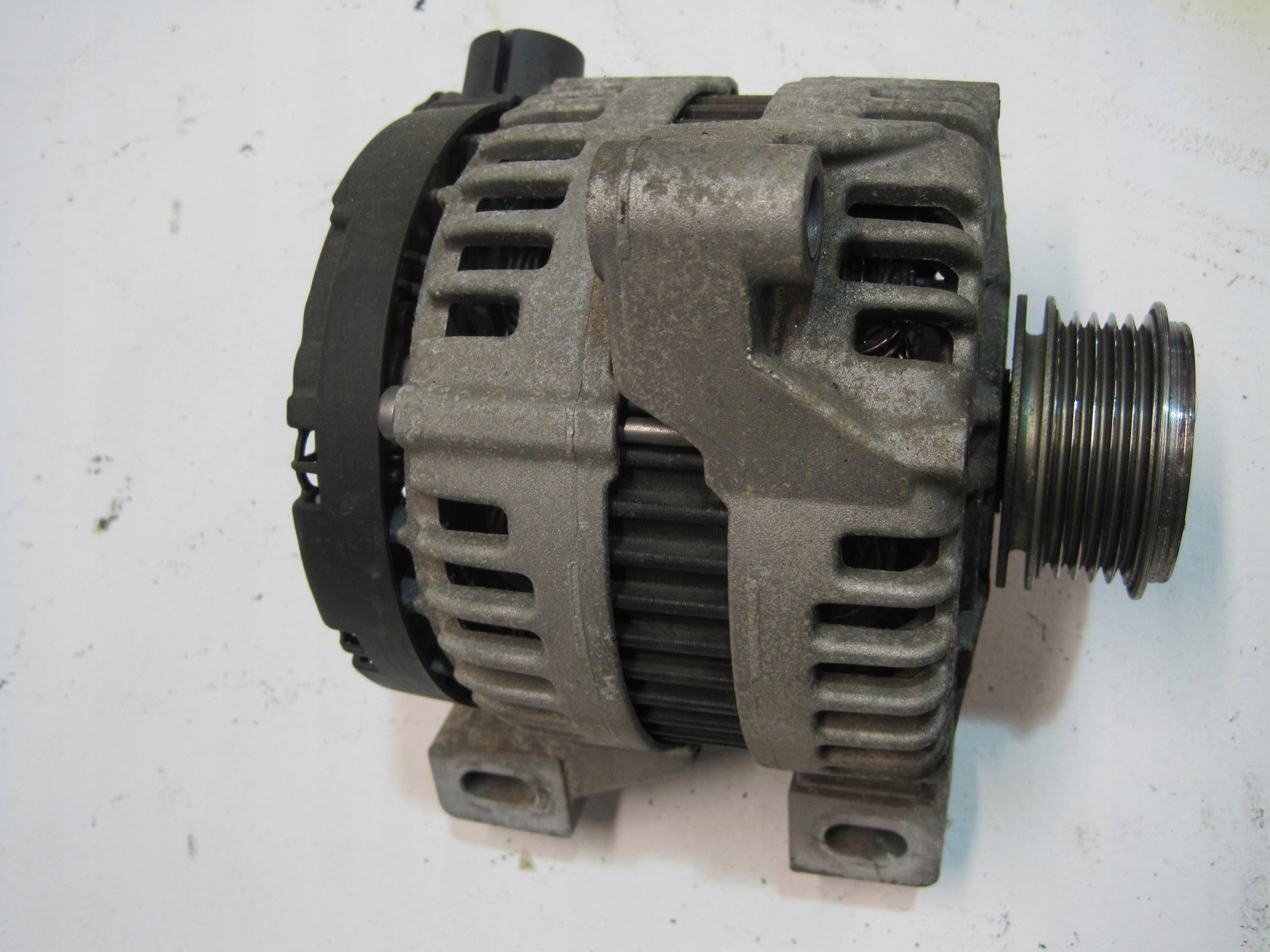 alternator VOLVO 2,5i 6M5T-10300-SA