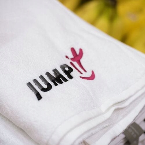 RĘCZNIK KĄPIELOWY FROTEE JUMPIT 100x50 MILUTKI Wymiary ręcznika 50x100cm