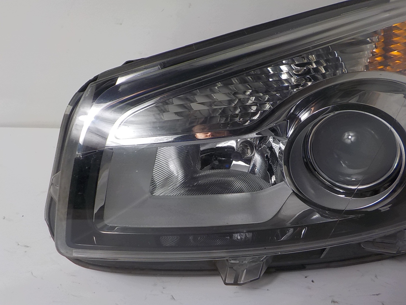 NISSAN QASHQAI J10 XENON LIFT light left front front UK