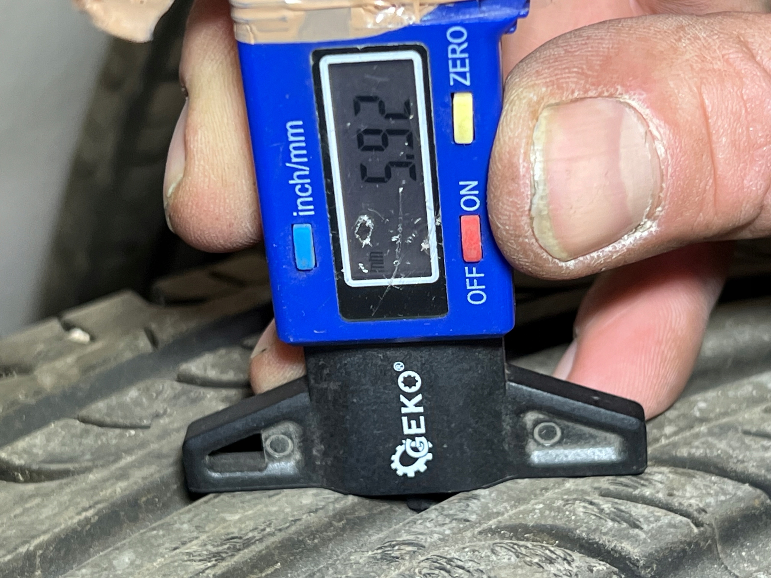 FELGI KOŁA 17" KIA SORENTO SPORTAGE IX35 IX55 Szerokość opony 225 mm