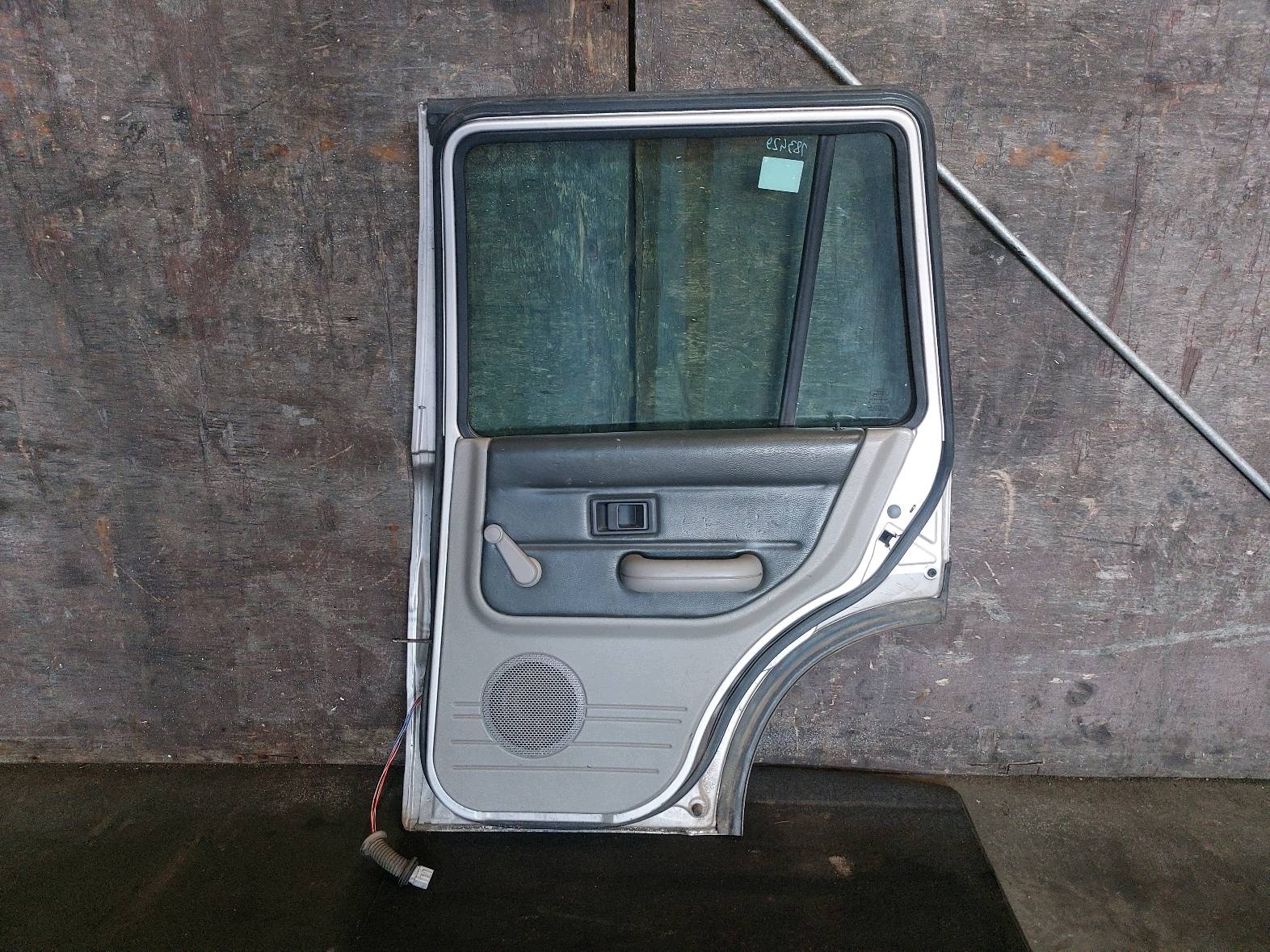 door complete right rear part LAND ROVER FREELANDER and 642