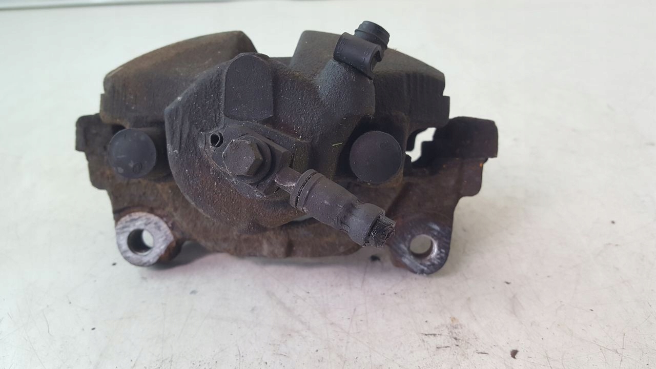 caliper front front right left VW Golf V 2,0 FSI