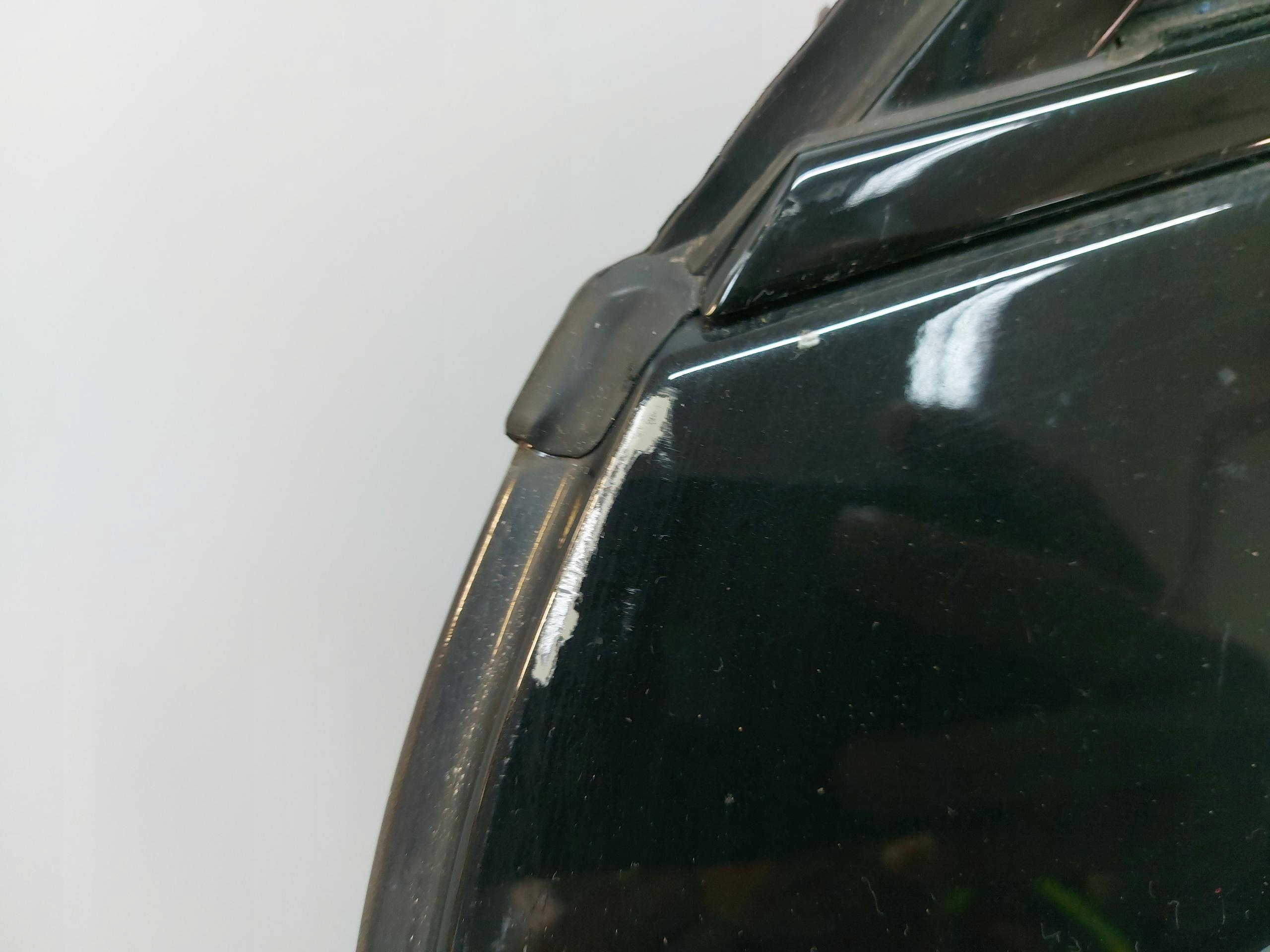 BMW G30 530e door left front front black 475