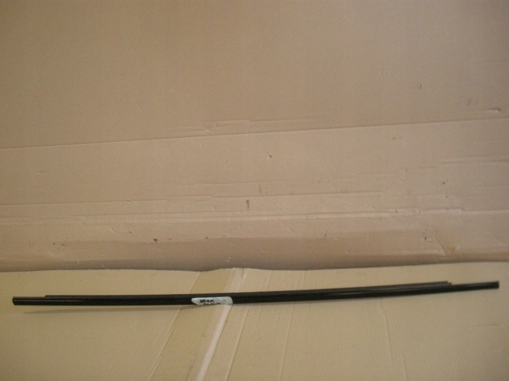 OPEL ADAM 2012 LISTWA ZGARNIAJĄCA PRAWA