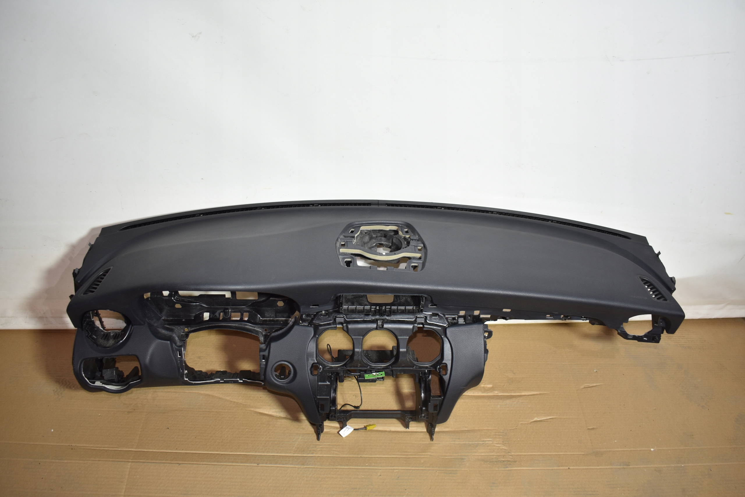 consolle MERCEDES W205 1