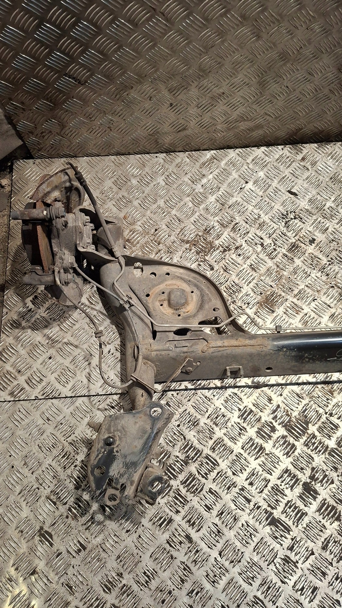 Achsträger RENAULT CLIO III 1.6