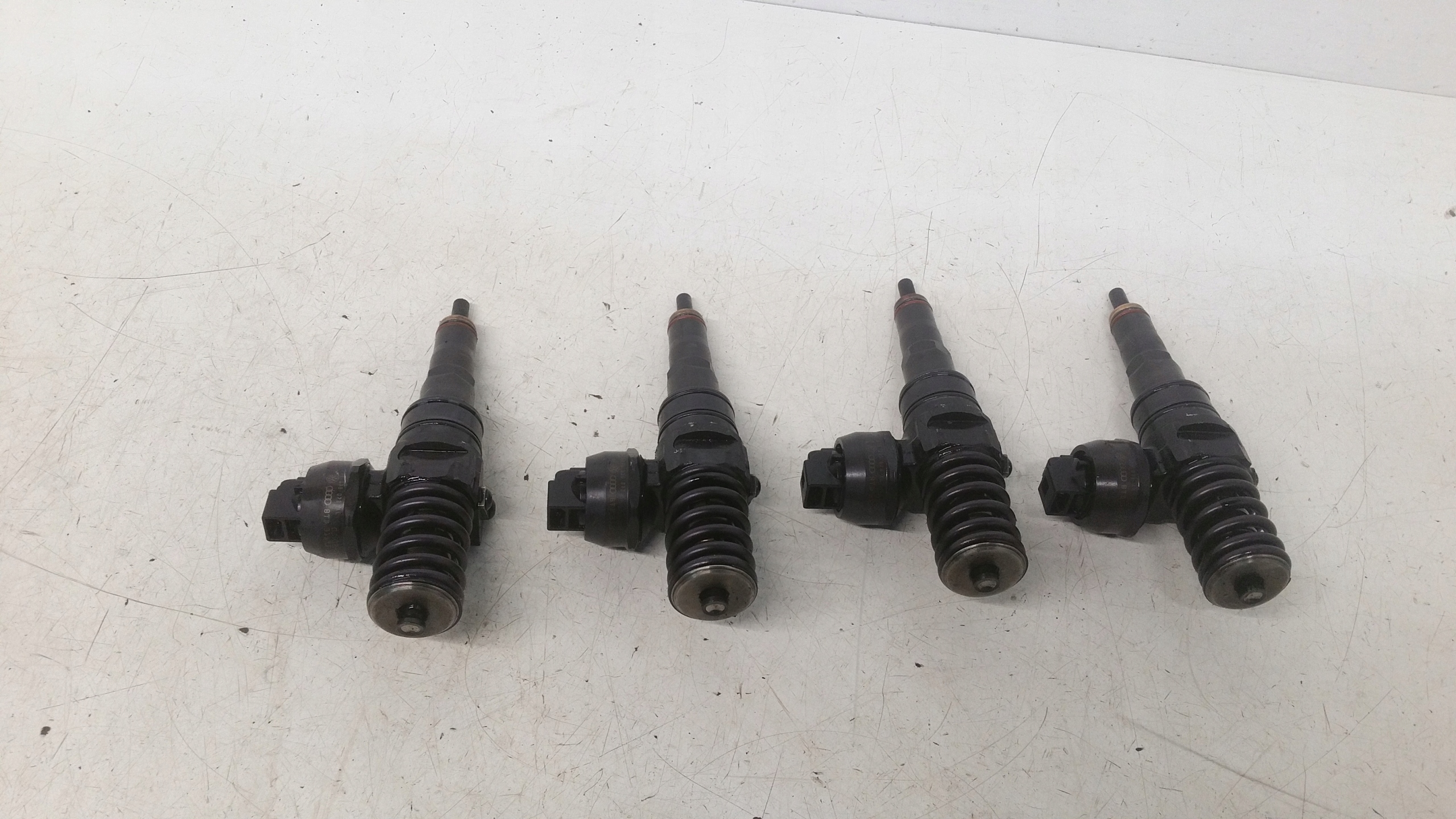 Pumpedüse 038130073AC Seat Toledo