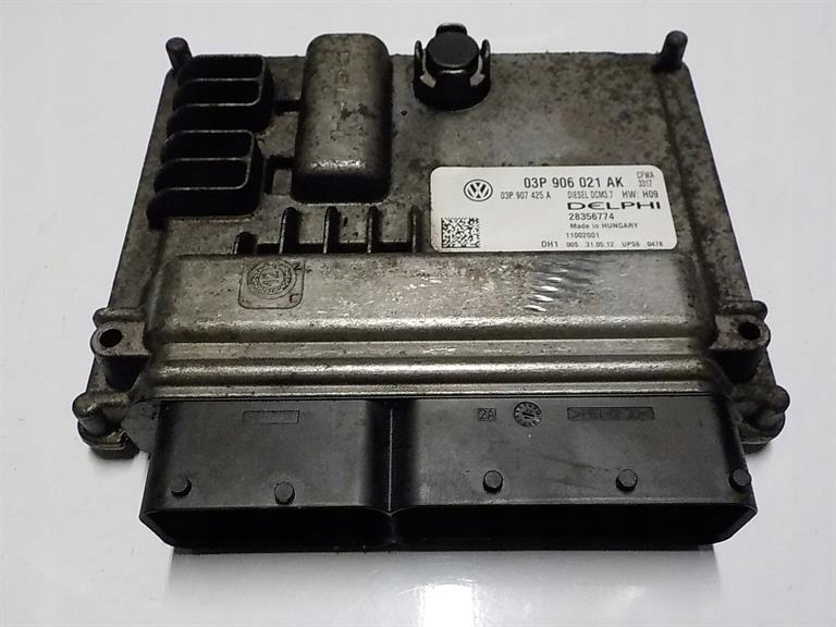 VW POLO V computer Centralina 03P906021AK 03P907425A