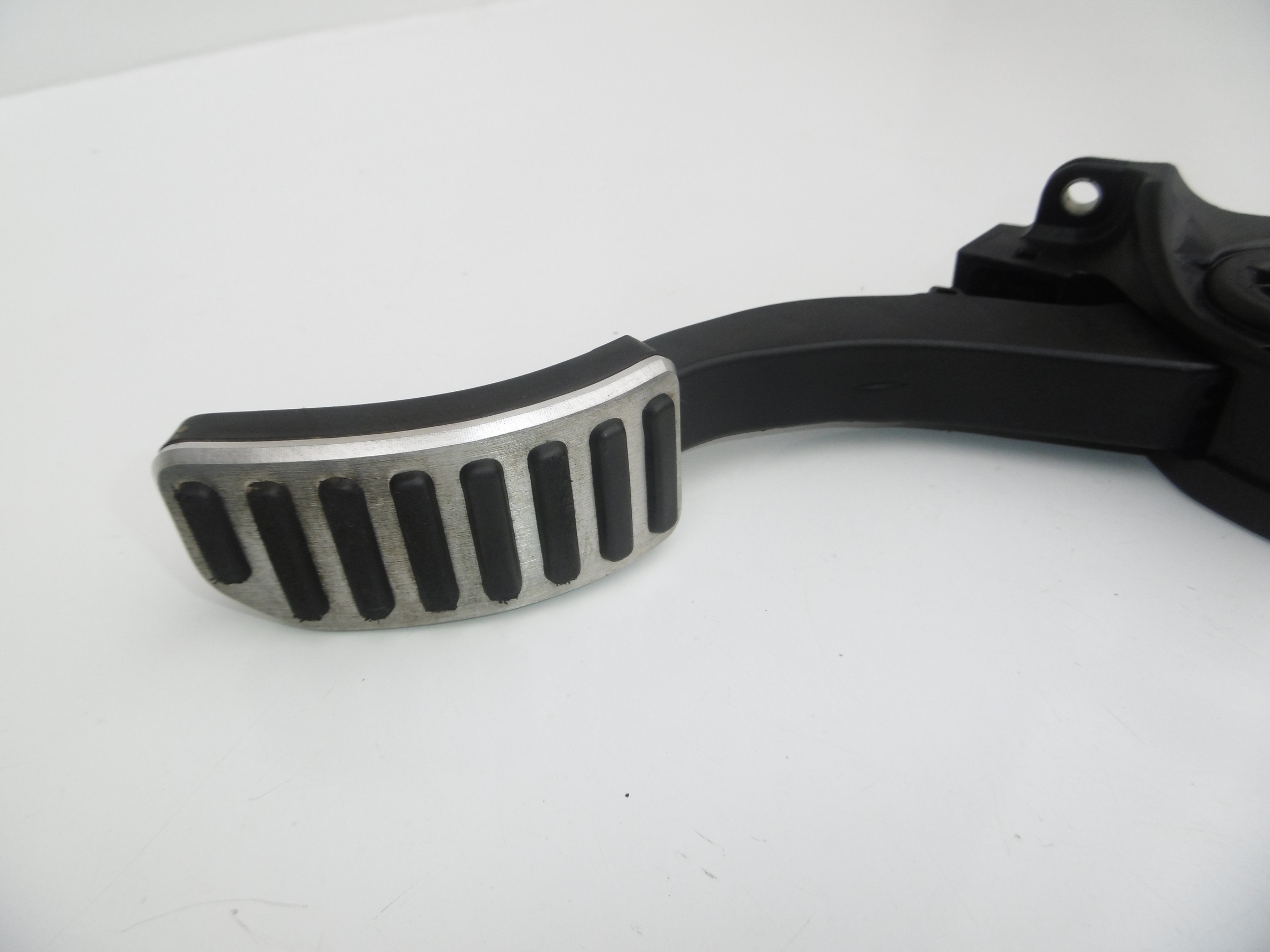 accelerator pedal R-design VOLVO S80 II V70 III 2.5 T