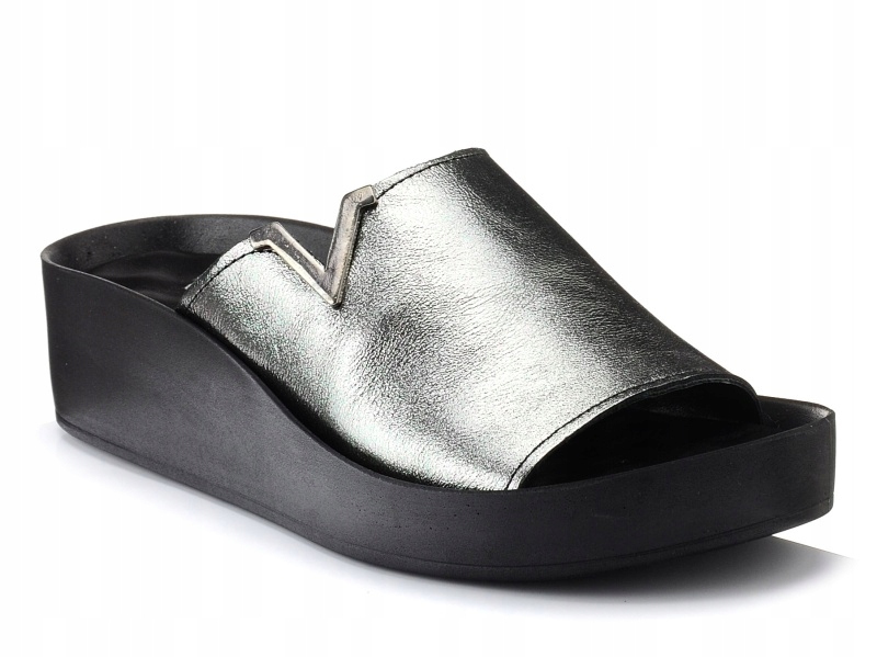 

Klapki damskie T.sokolski 313 srebrne skórzane 36