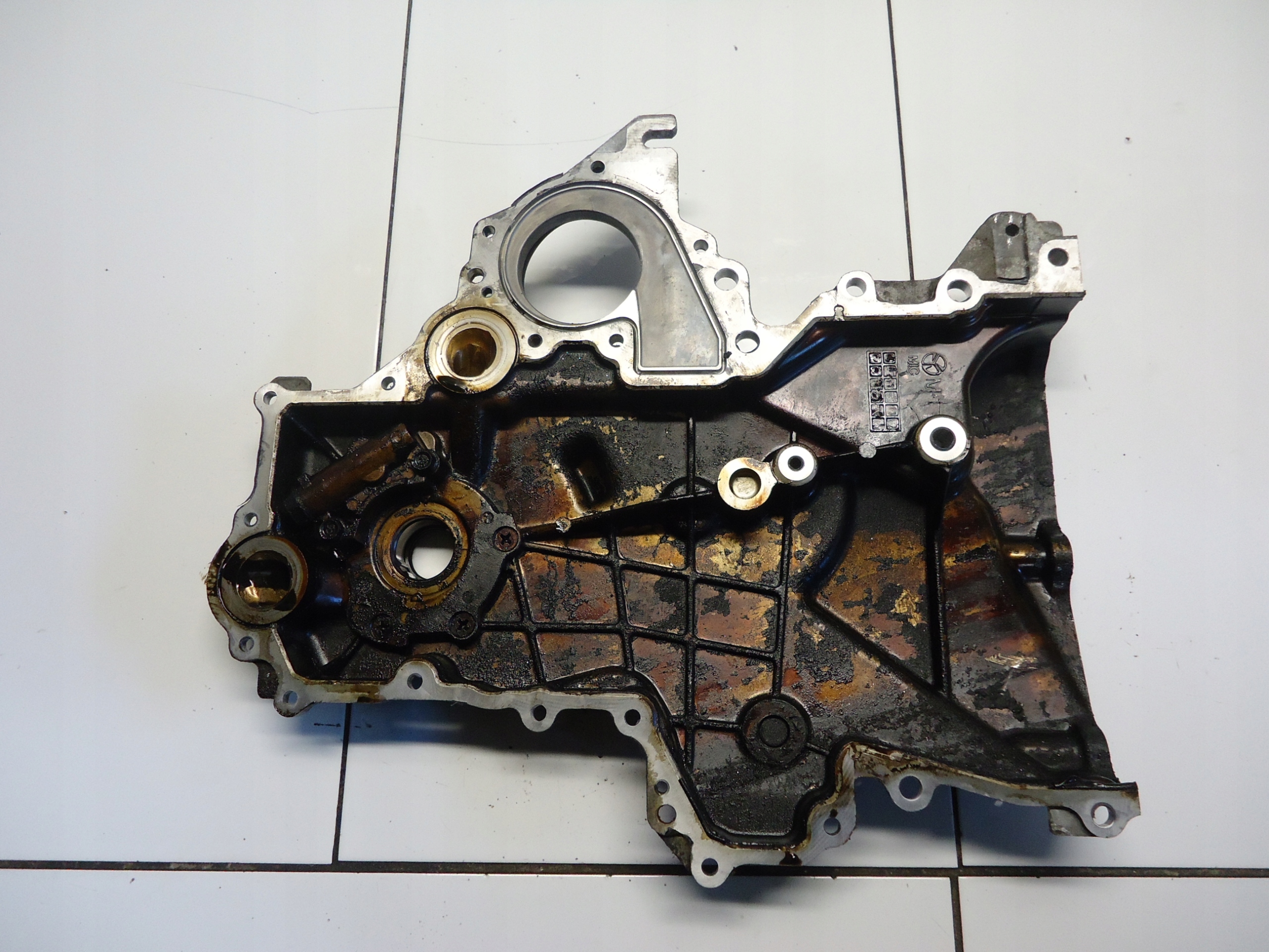 HYUNDAI I30 KIA 1.4 16V Couvercle carter distribution