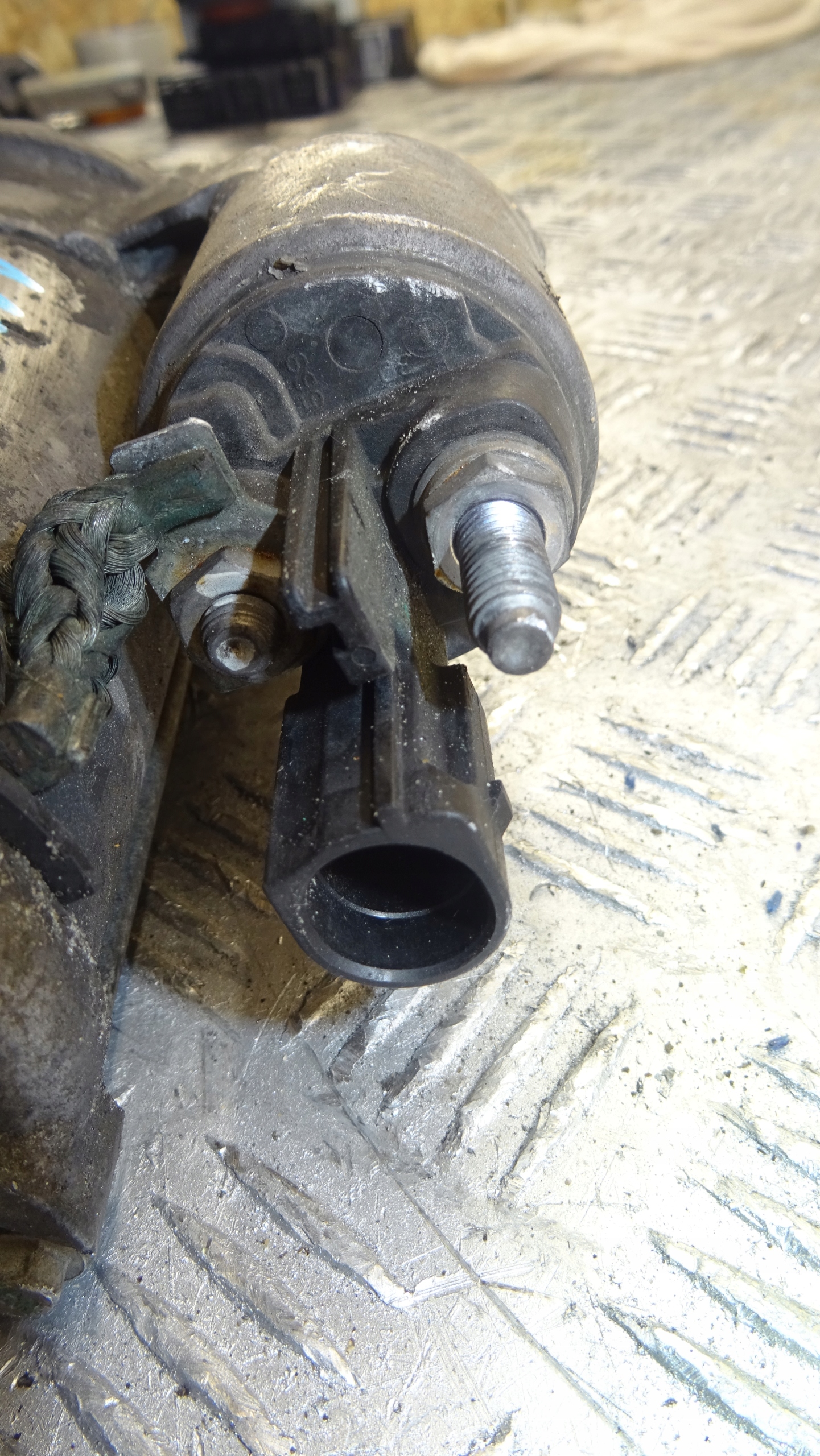 starter Volkswagen OE 02M911024Q