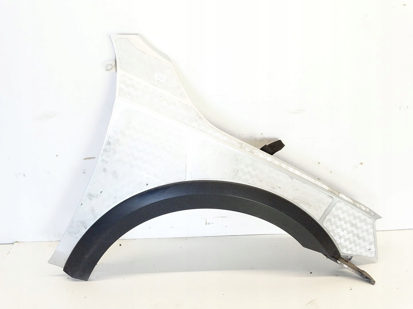 fender right front front SKODA OCTAVIA III SCOUT LA7W SREBRNY