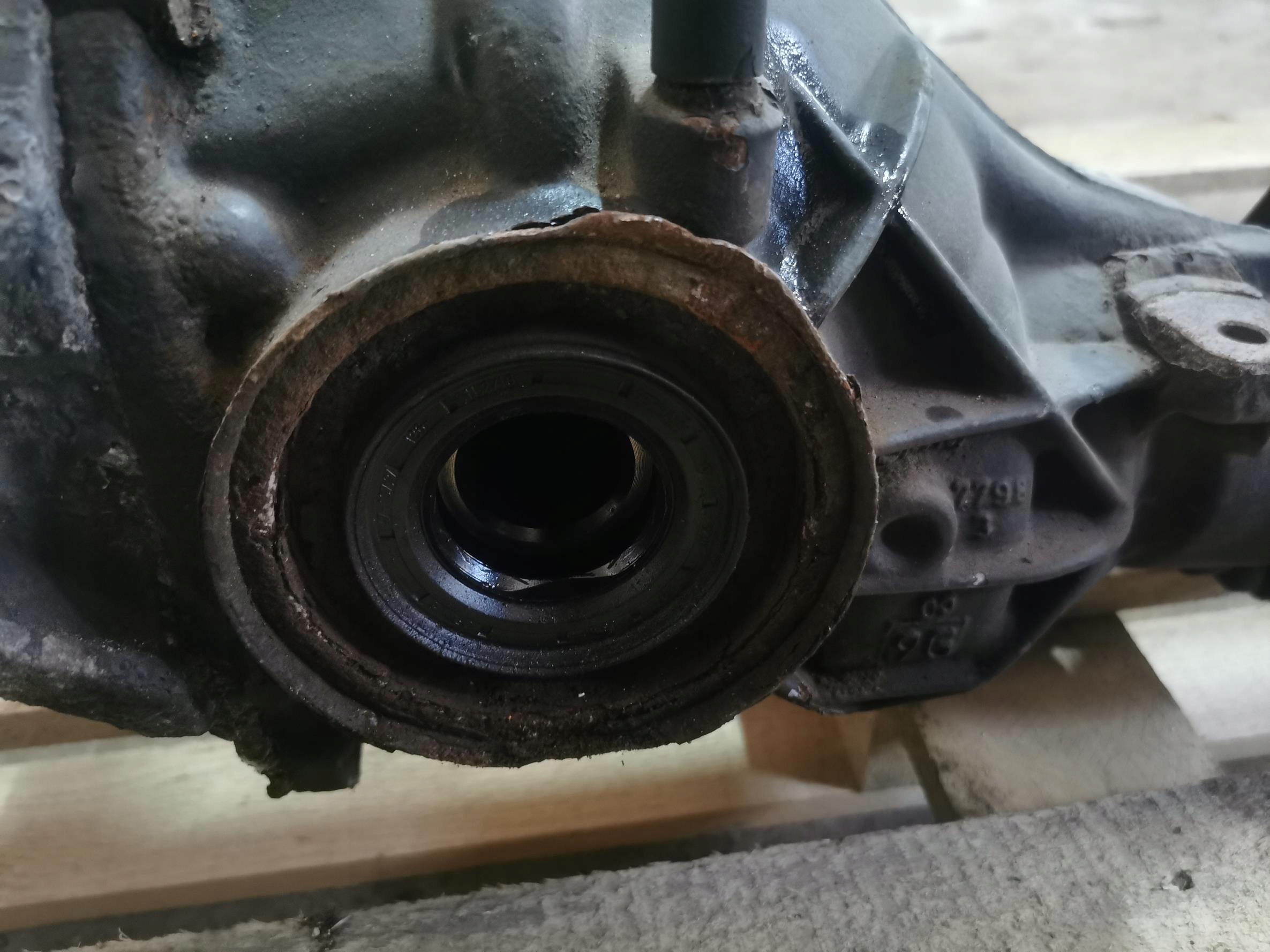 differential diff rear part MERCEDES E-KLASA W212 2.2 CDI E250 A2043510508