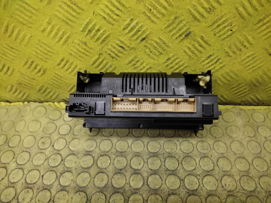 AUDI A6 C5 PANEL des lüfters klimaanlage 4B0820043P
