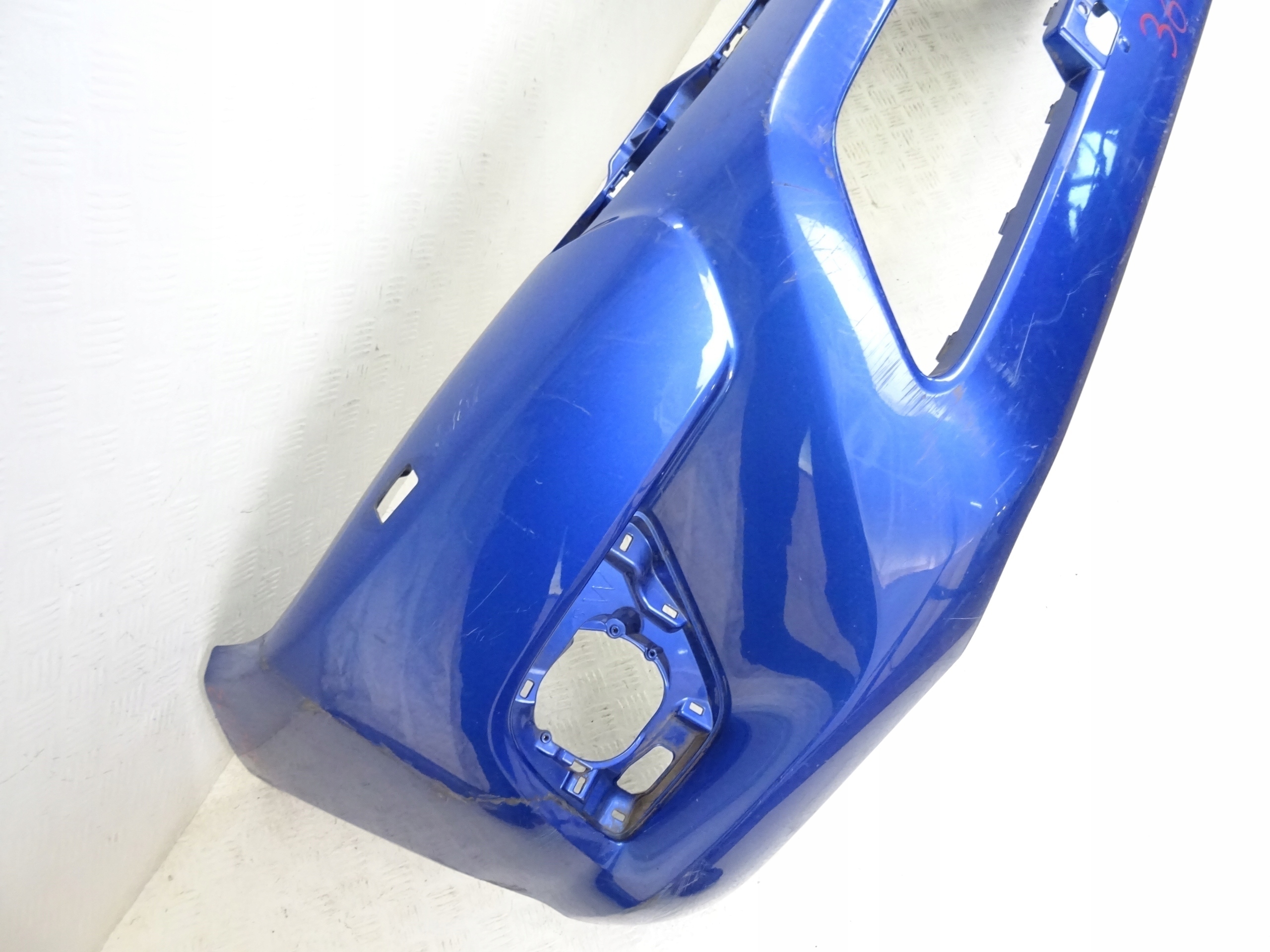 Toyota Hilux 8 VIII 15- bumper front przedn