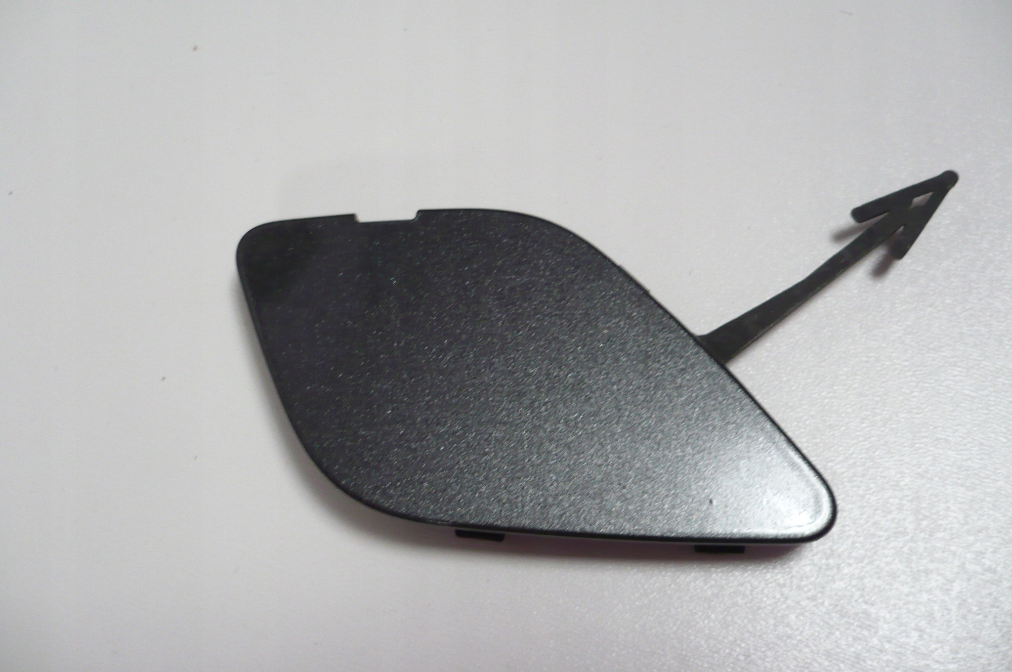 FORD MONDEO MK5 V towing hook cap bumper front