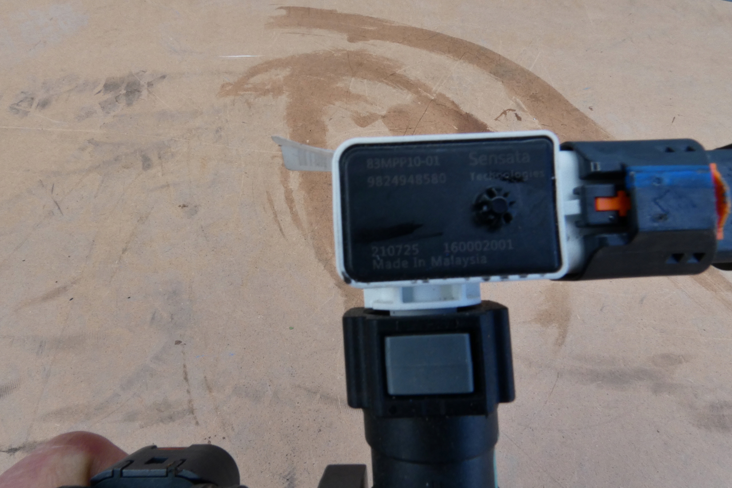 PEUGEOT CITROEN Schlauch servo Sensor HAMULACA 9837893580