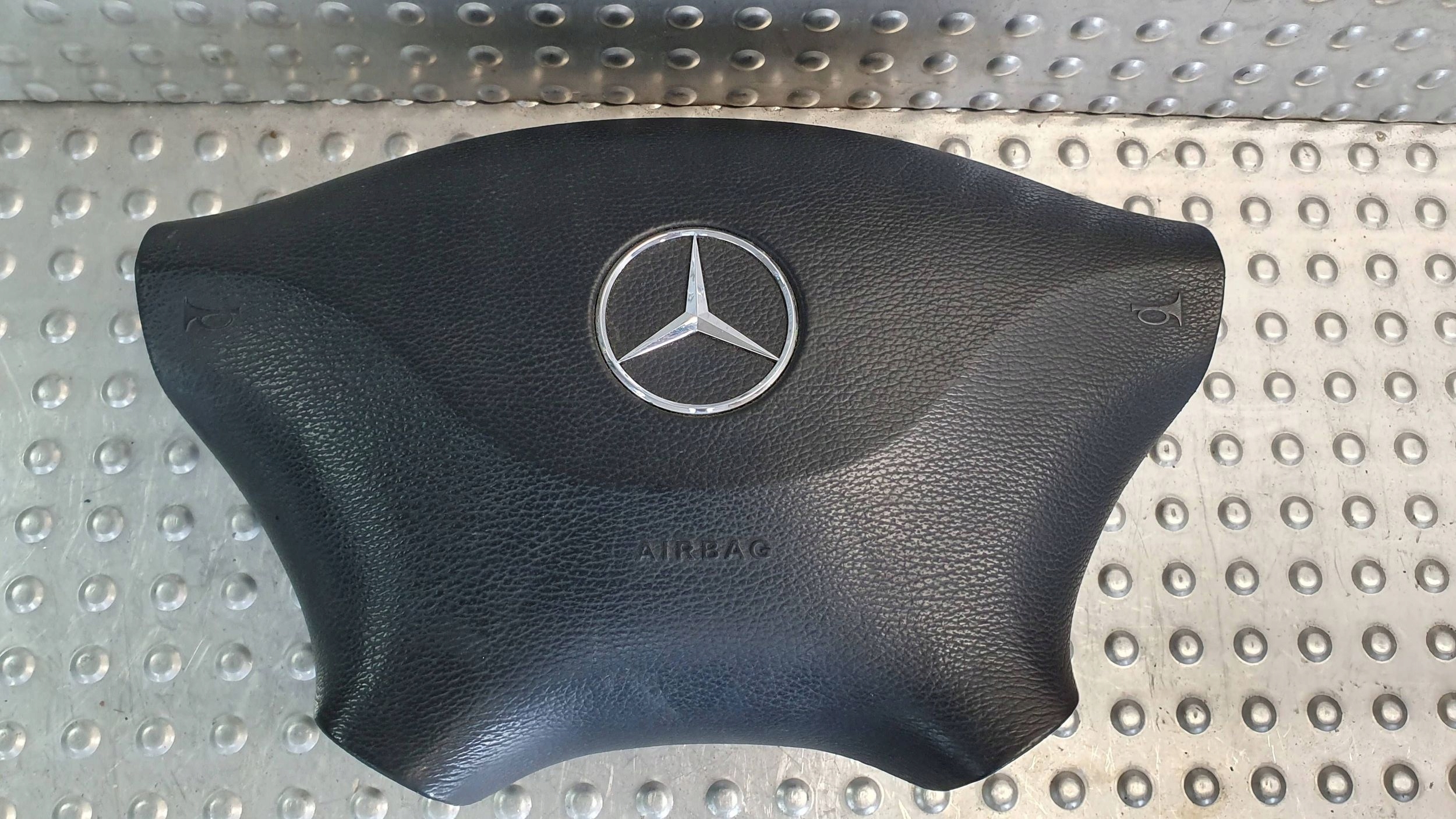 Airbag Deckel AIRBAG MERCEDES SPRINTER W906 06- A9068601202