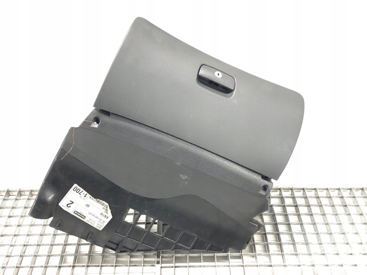 SCHOWEK PASAŻERA VW PASSAT B5 FL Kombi 00-05 PÓŁKA