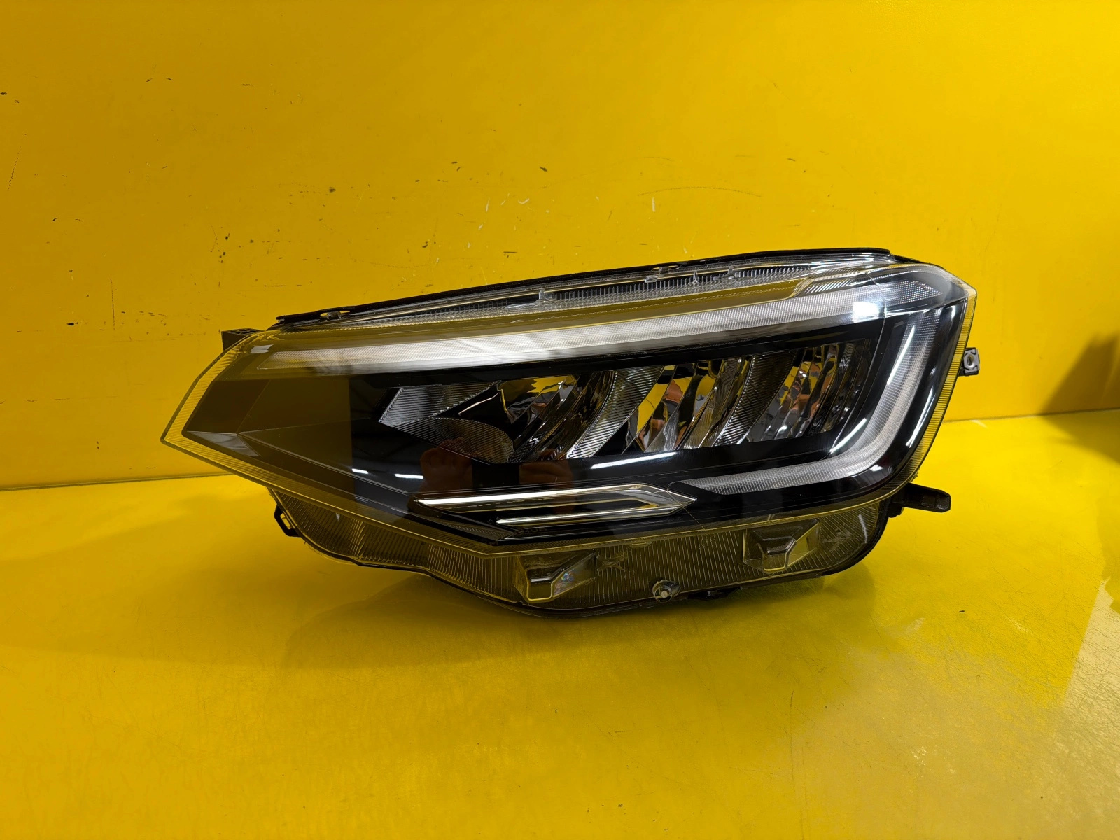 light left front VW Taigo 2G7 Full Led 2G7941005A 2021