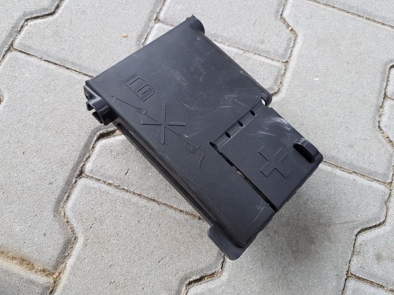 compartment terminal plus OPEL ZAFIRA C 13462218 YJ