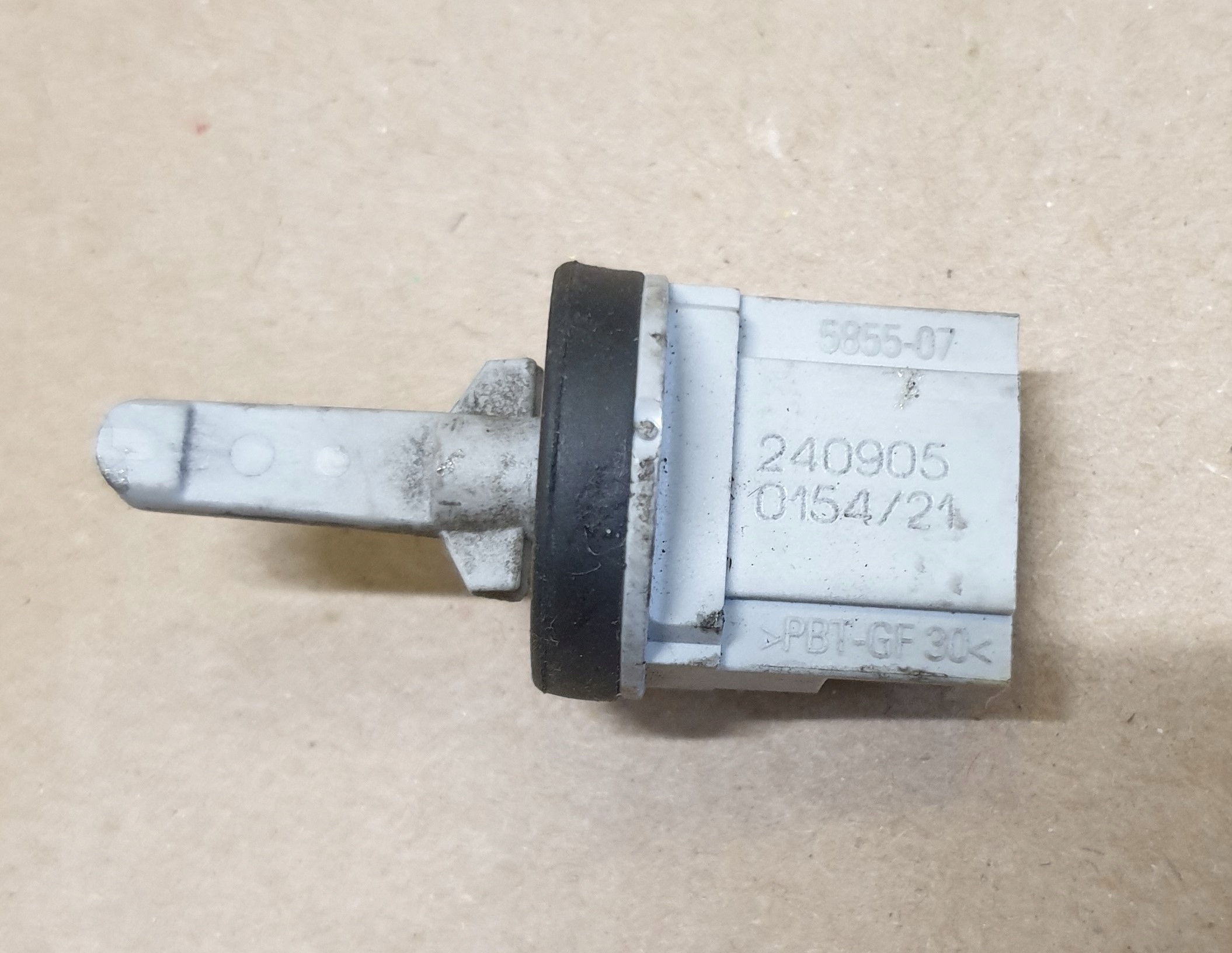 sensor TEMPERATURY of the heating VW GOLF V AUDI OE