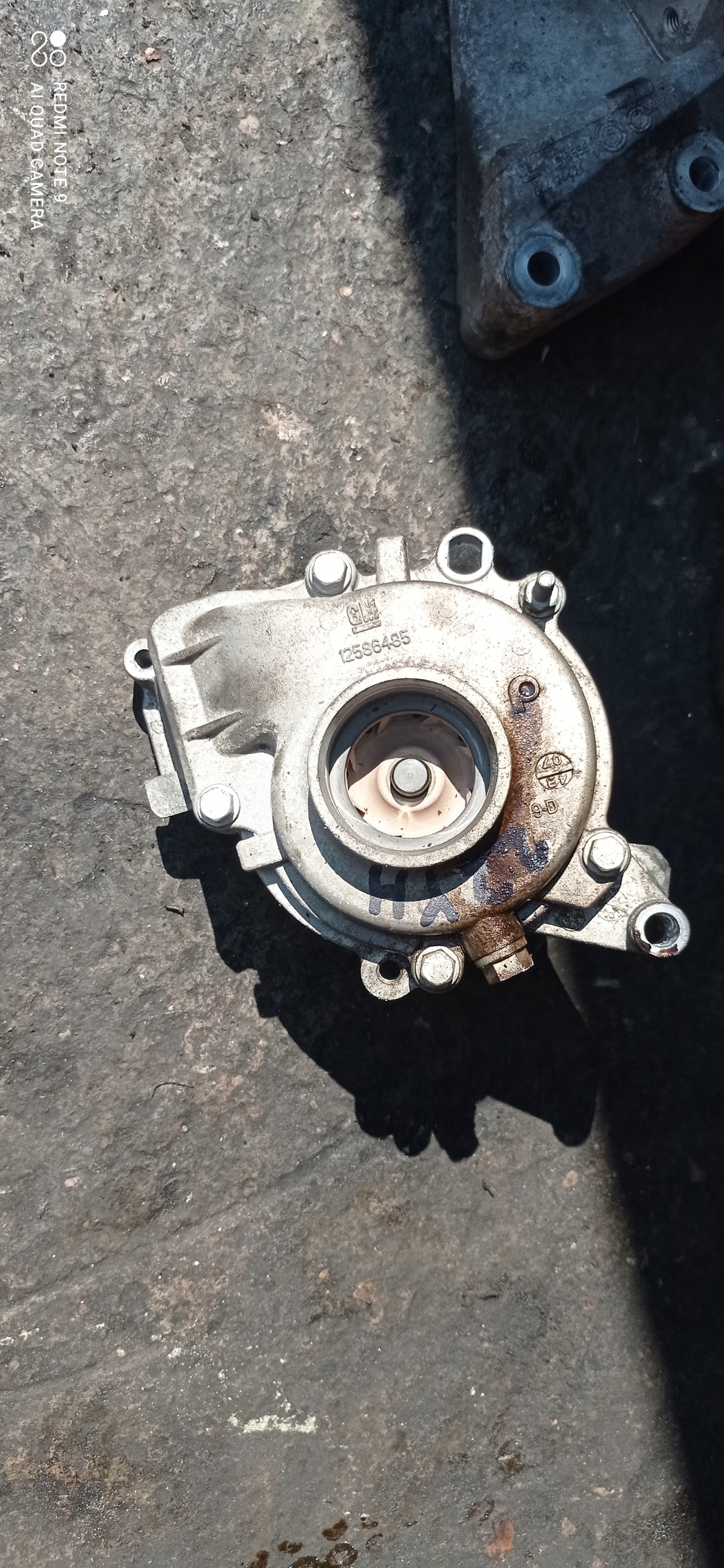 12586485 ВОДЯНОЙ НАСОС OPEL VECTRA C LIFT 2.2