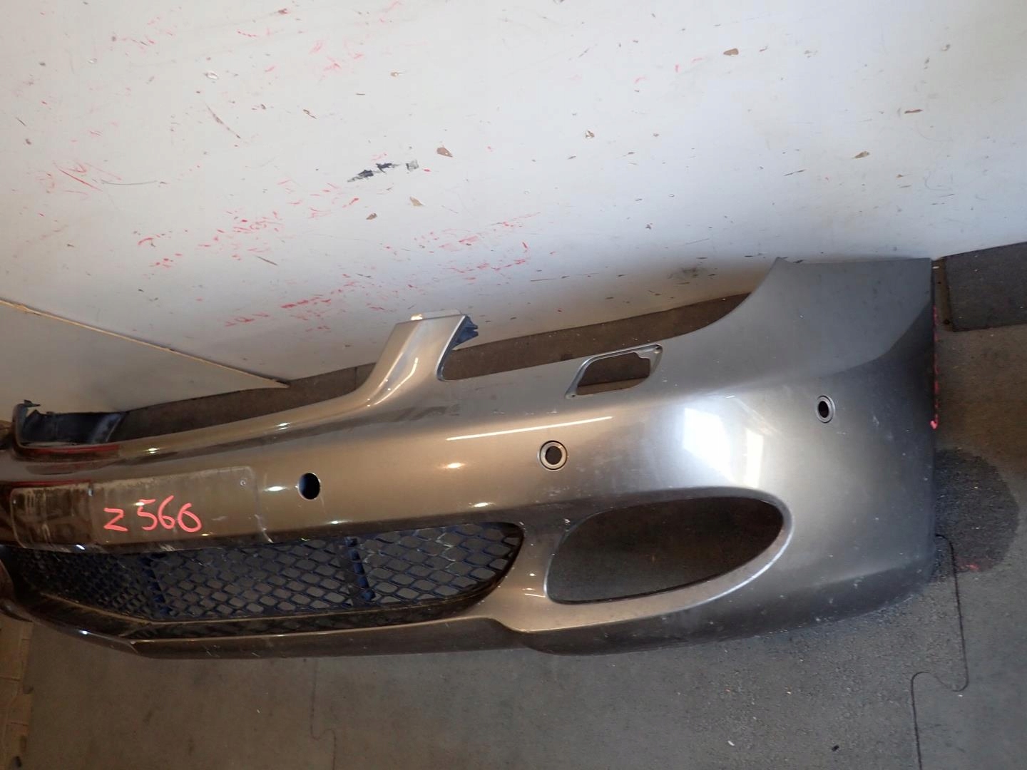 bumper front front MERCEDES CLS W219 A219 04-08