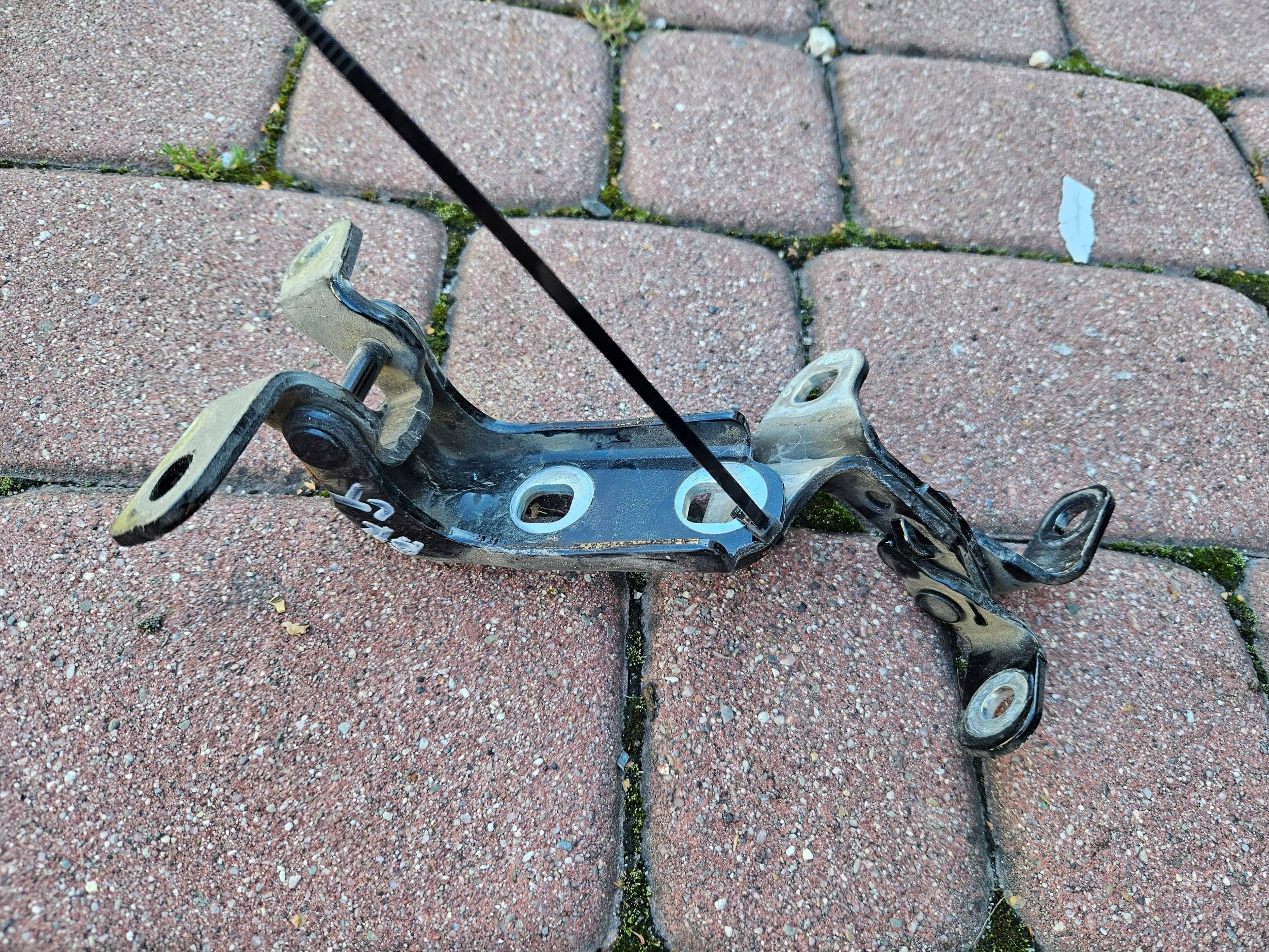 hinge hinges door rear part rear. left Z22y Opel Astra K