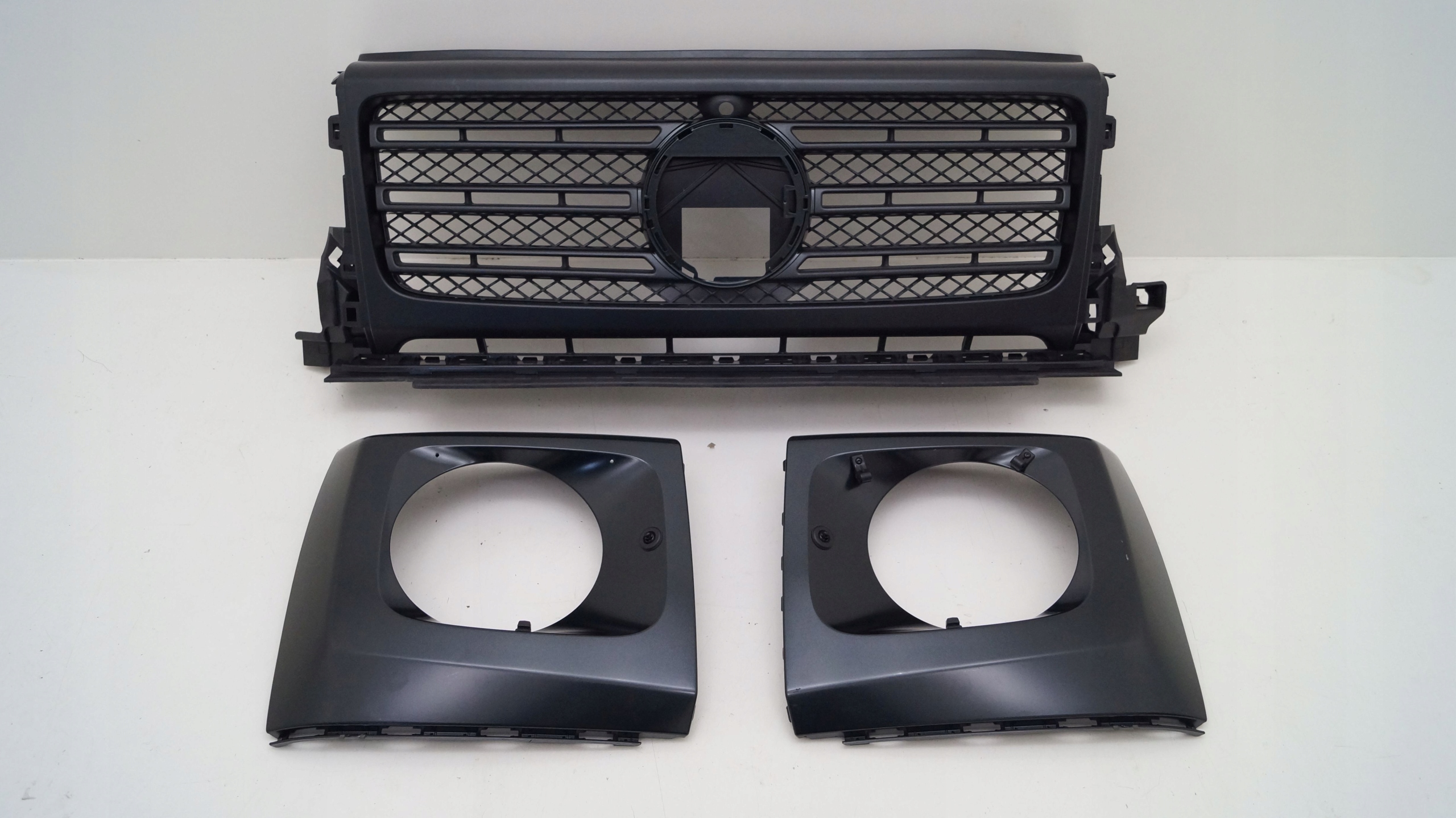 MERCEDES G 463 LIFT 464 18- ATRAPA GRILL OKULAR