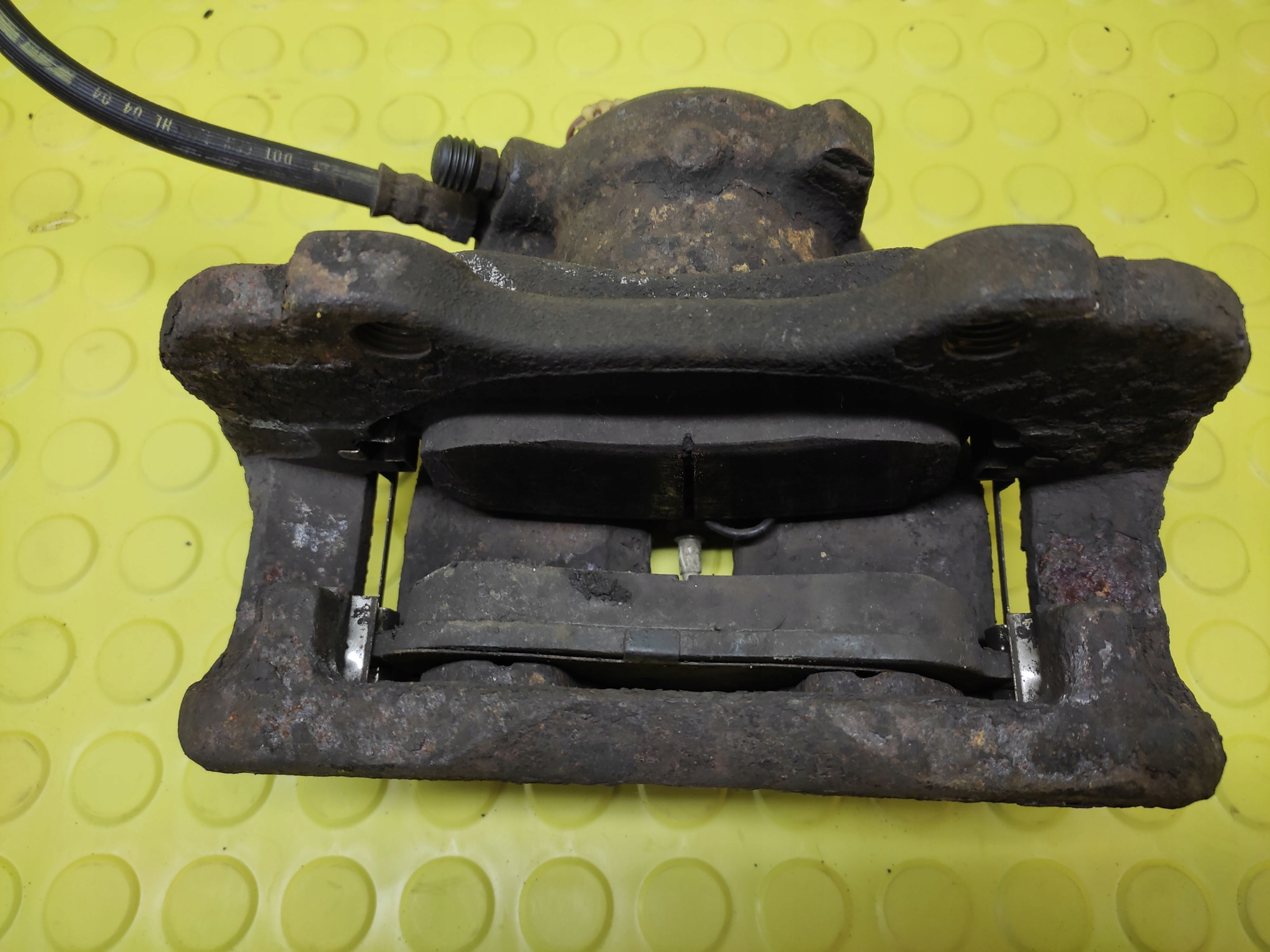 CITROEN JUMPY 2.0 HDI caliper brake left front