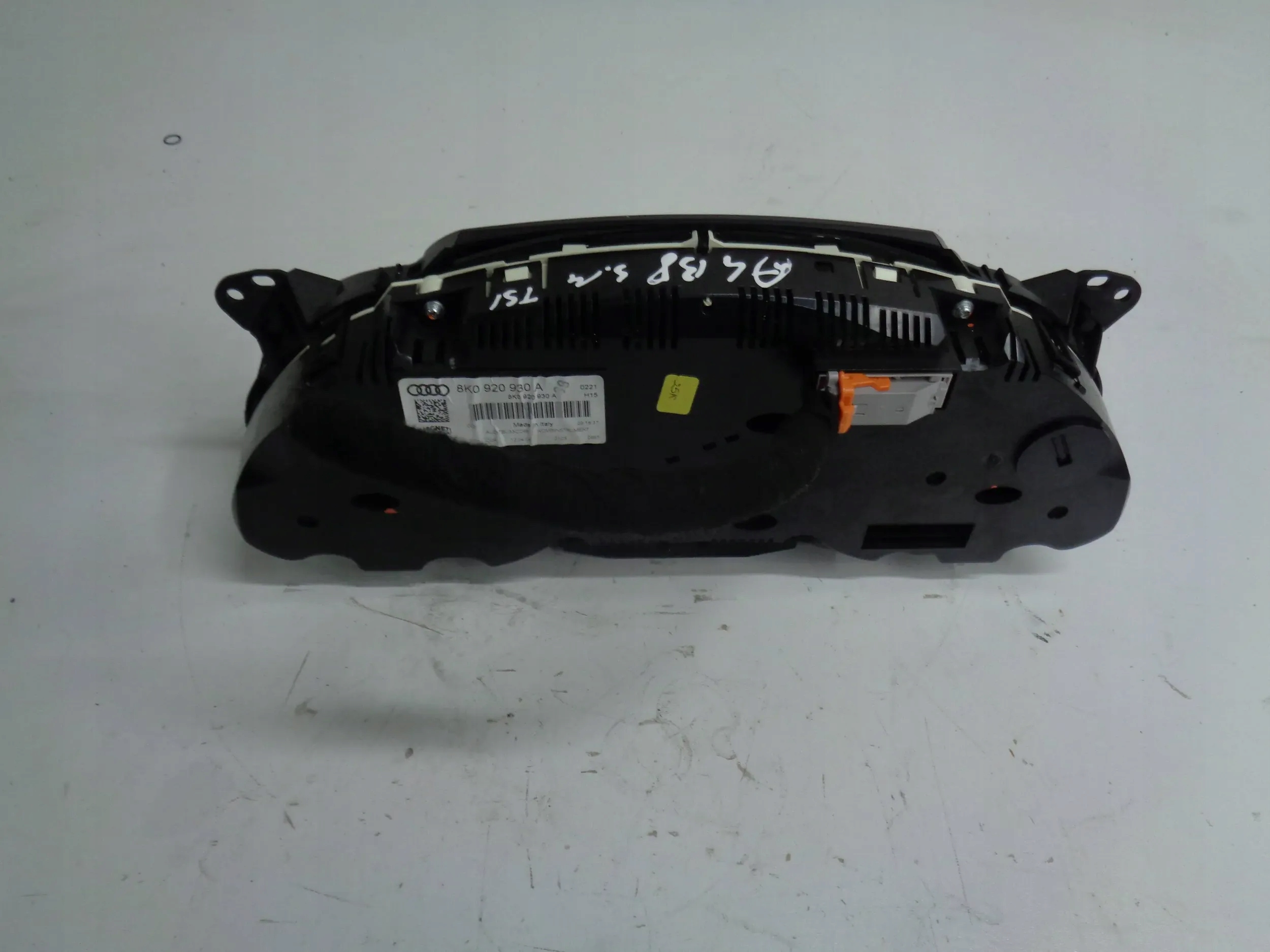 AUDI A4 B8 A5 1.8 2.0 3.2 FSI dials dials EUROPA 8K0920930A