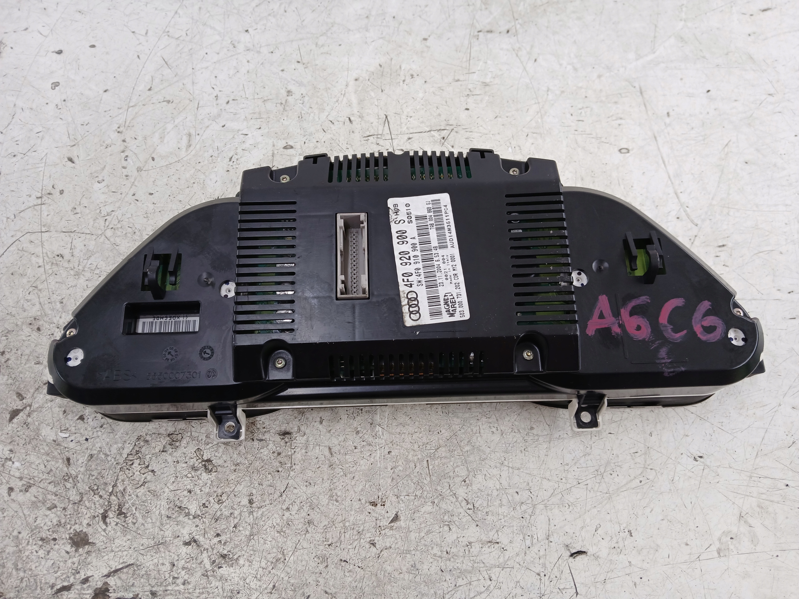 AUDI A6 C6 3.0 TDI dials dials 4F0920900S