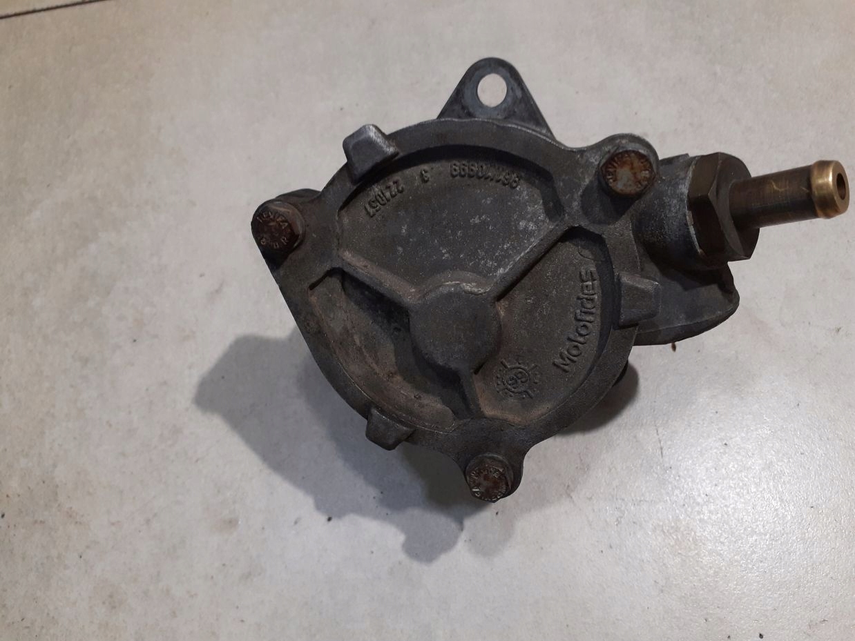 Pompa VACUM FIAT STILO 1.9 JTD 46771105