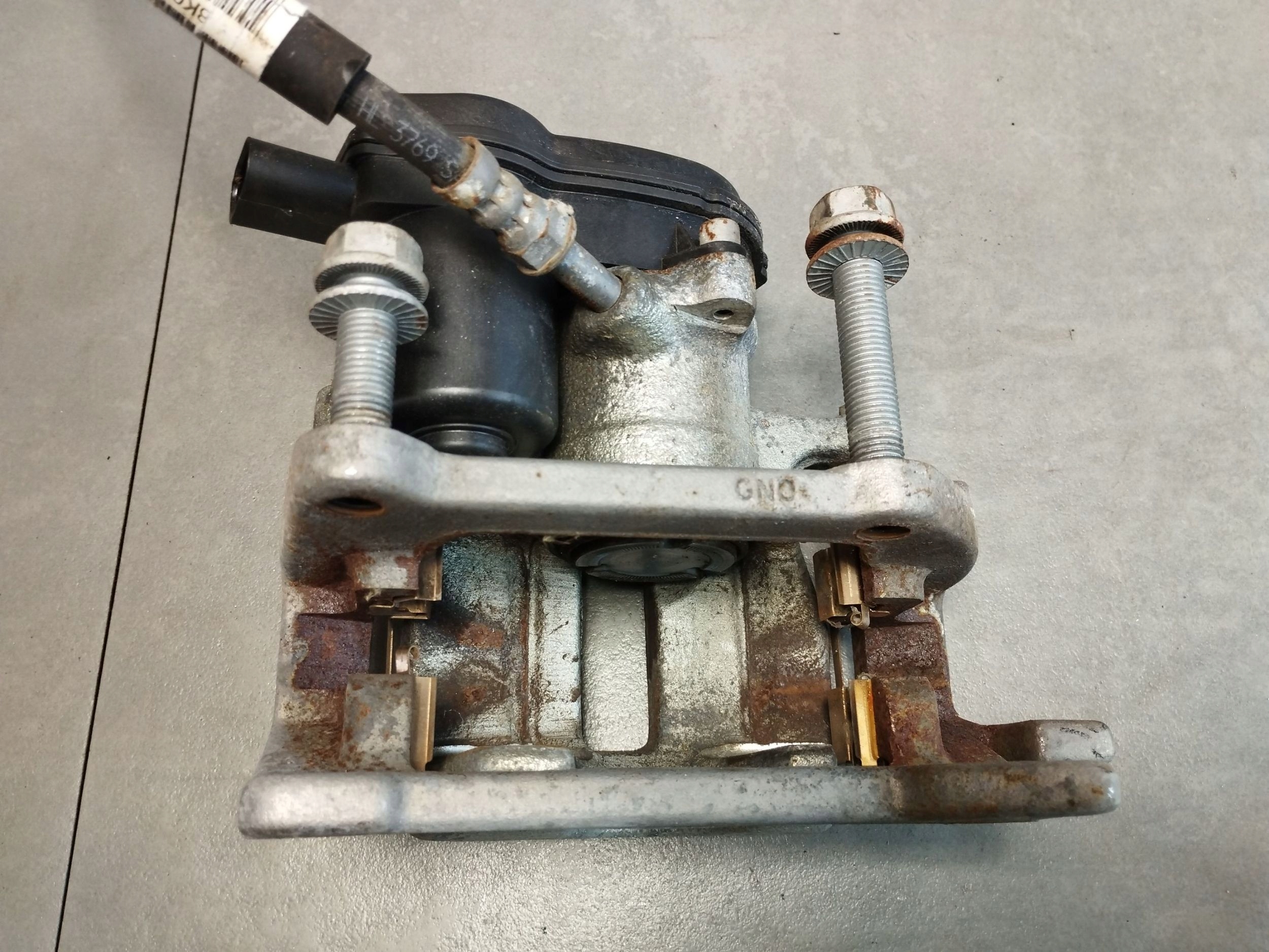 Audi A5 Sportback 8TA caliper left rear part 32347485