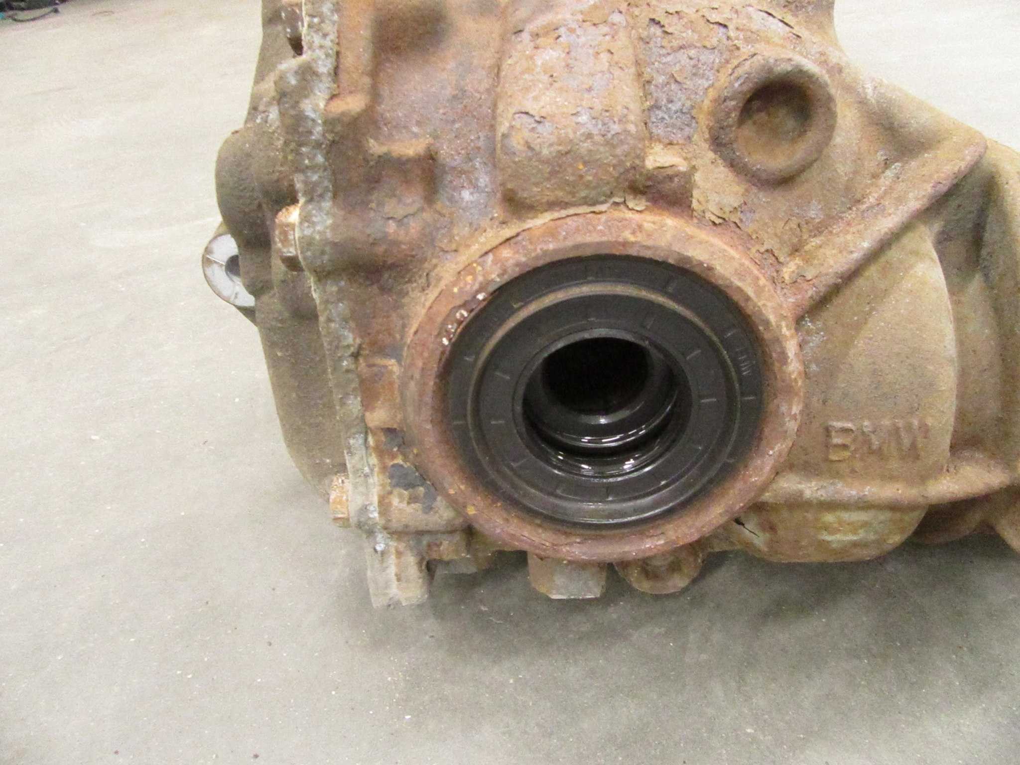 differential diff differential BMW 3 e46 1.8 2.0 m47n 2.56 duza glowa typ 188