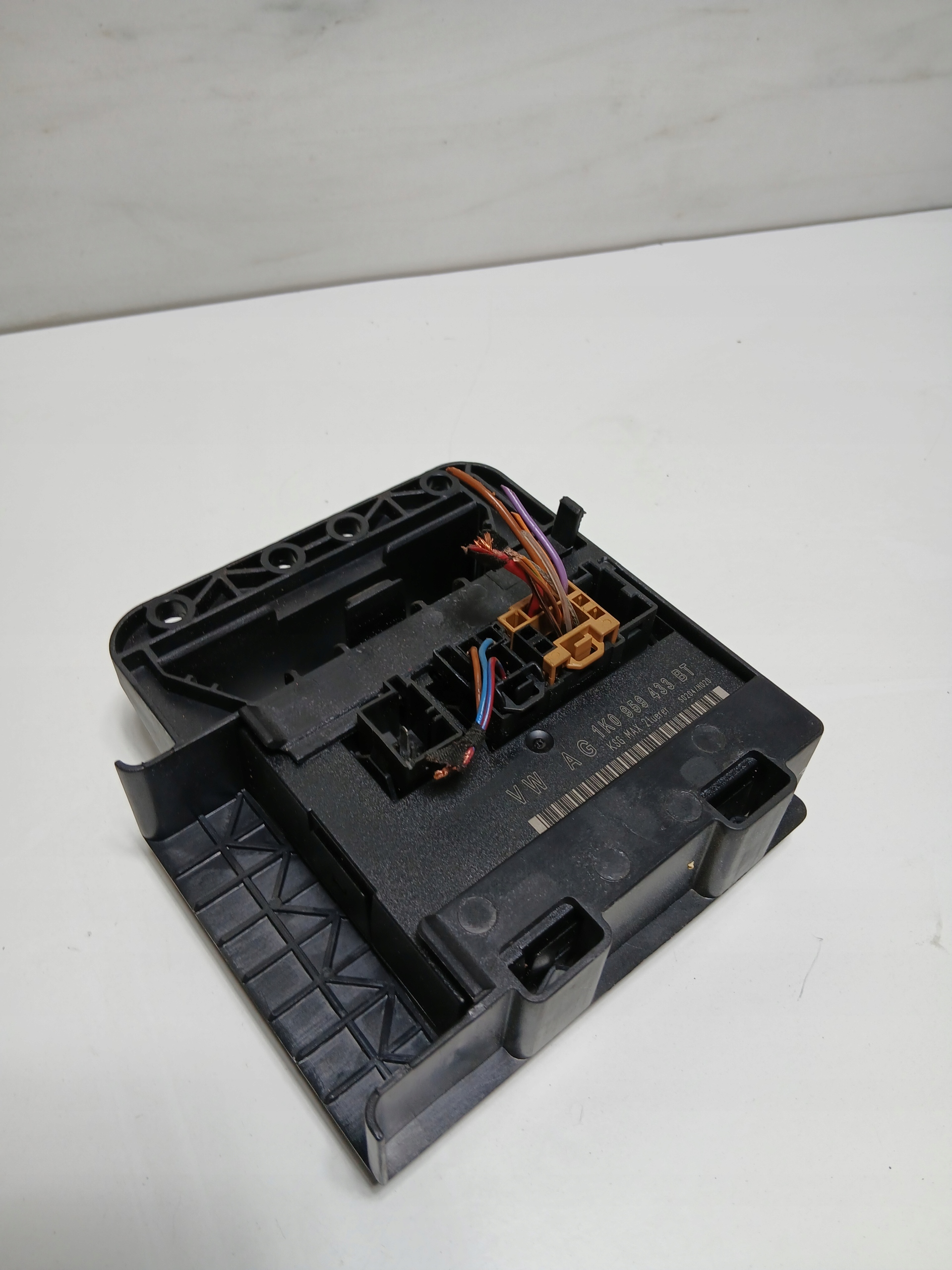 Unité commande confort VOLKSWAGEN GOLF V 1K0959433BT