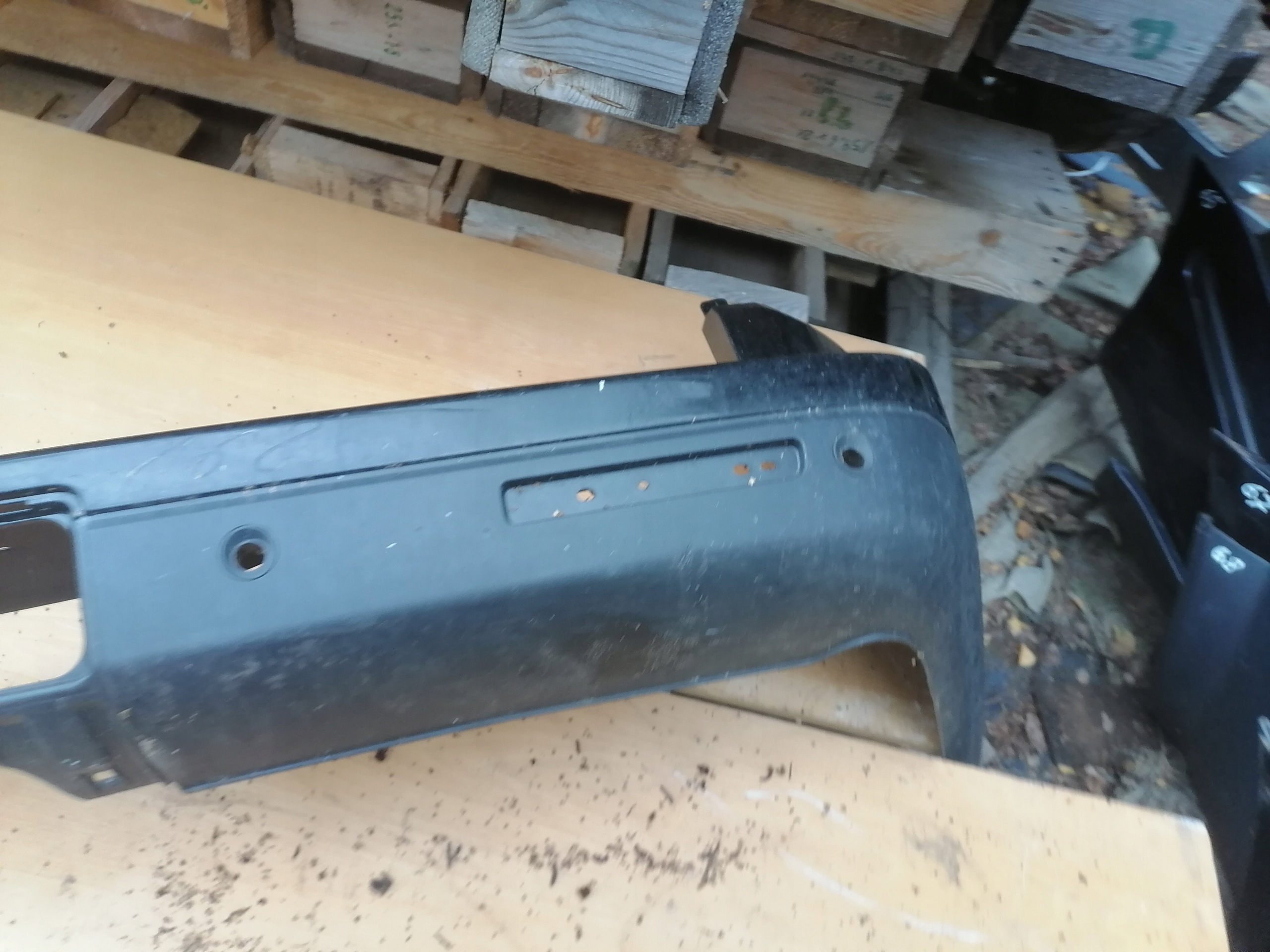 bumper rear part LAND ROVER DISCOVERY 4 PDC 9H22-17D822