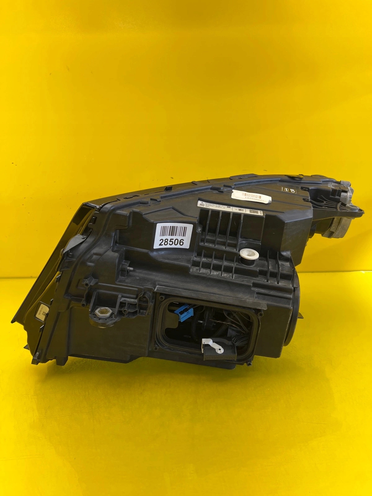 light right Mercedes EQC W293 293 Full Led A2939060201