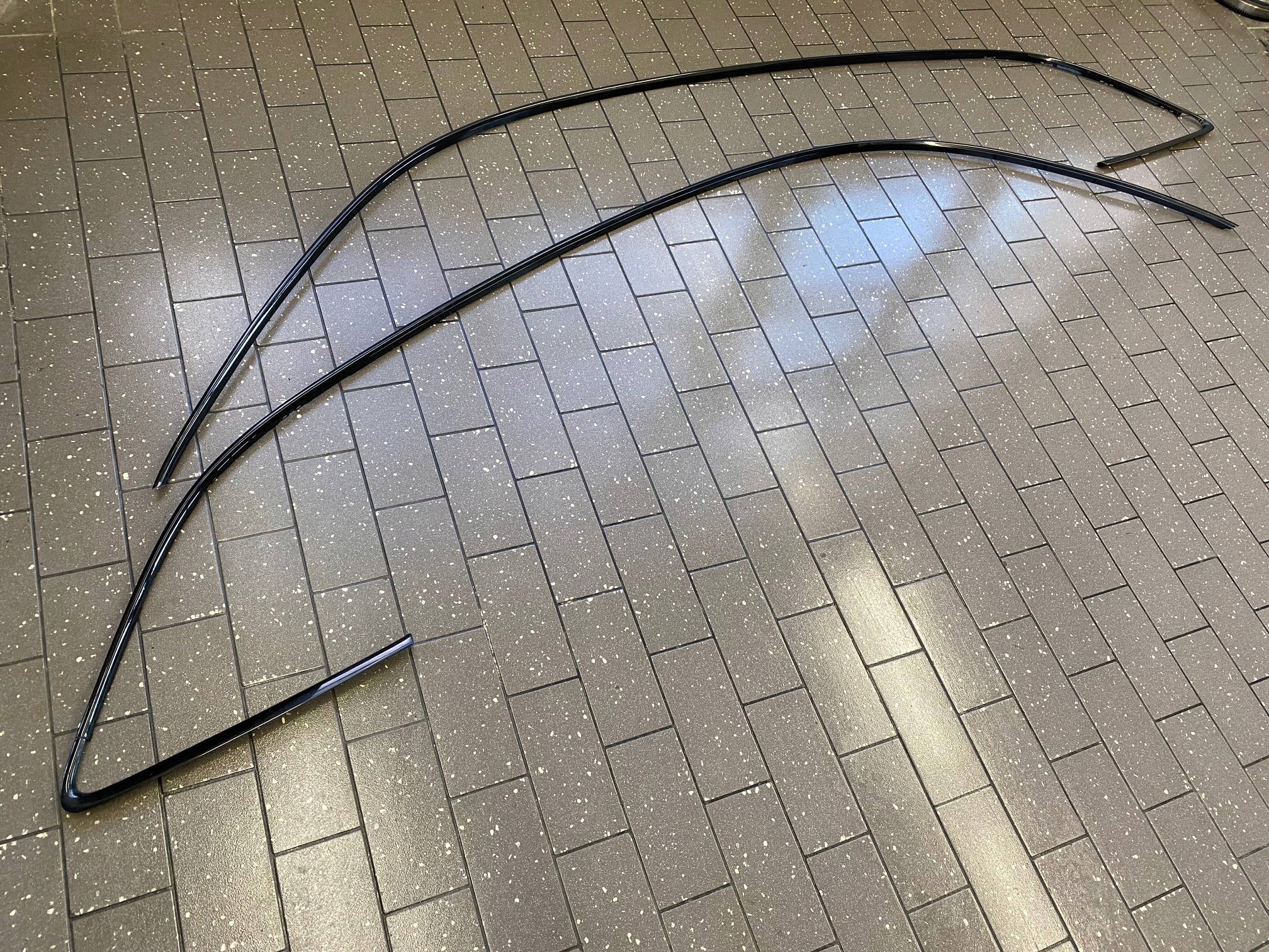 LISTWY DACHOWE AUDI Q5 8R S LINE CIEMNE CZARNE