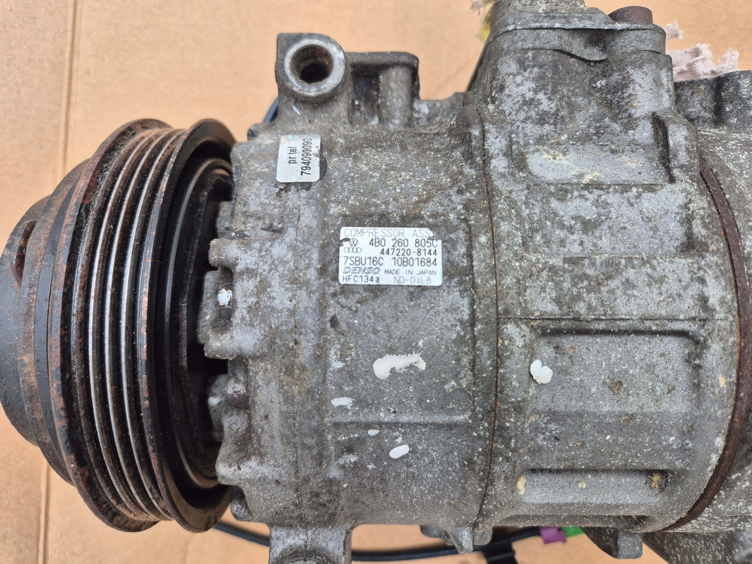 compressor compressor; of the air conditioning AUDI A4 B5 A6 C5 2.5 TDI 4B0260805 C