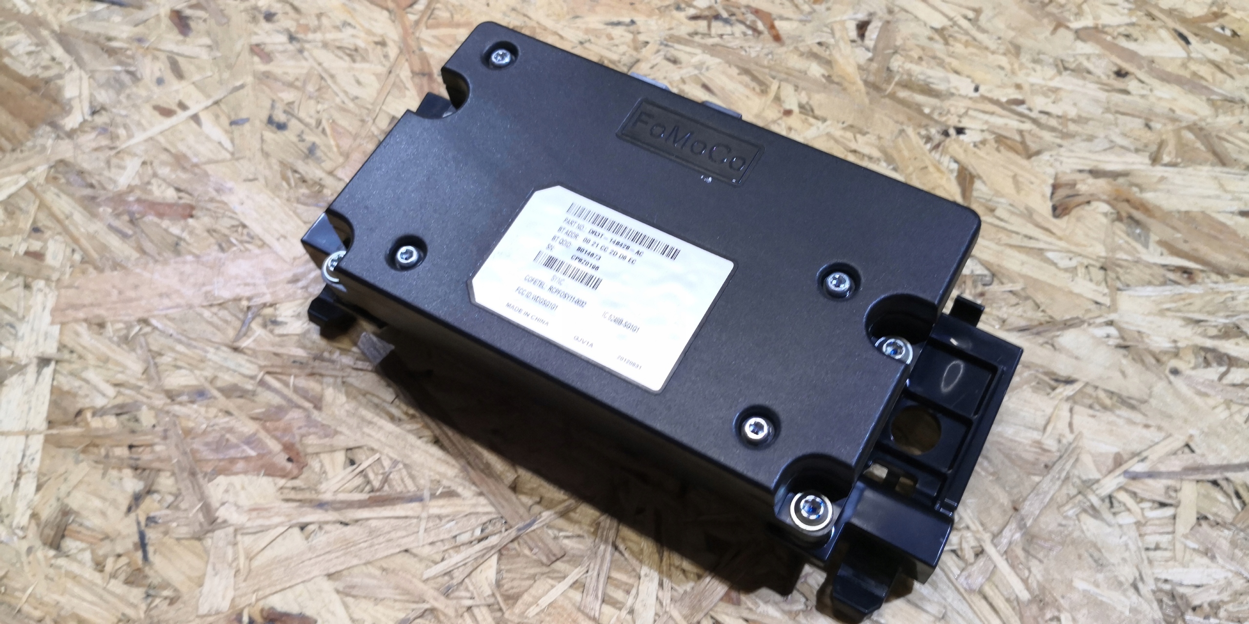 DR3T-14B428-AC - Модуль ЗВ'ЯЗКУ SYNC Mustang 2010-2014