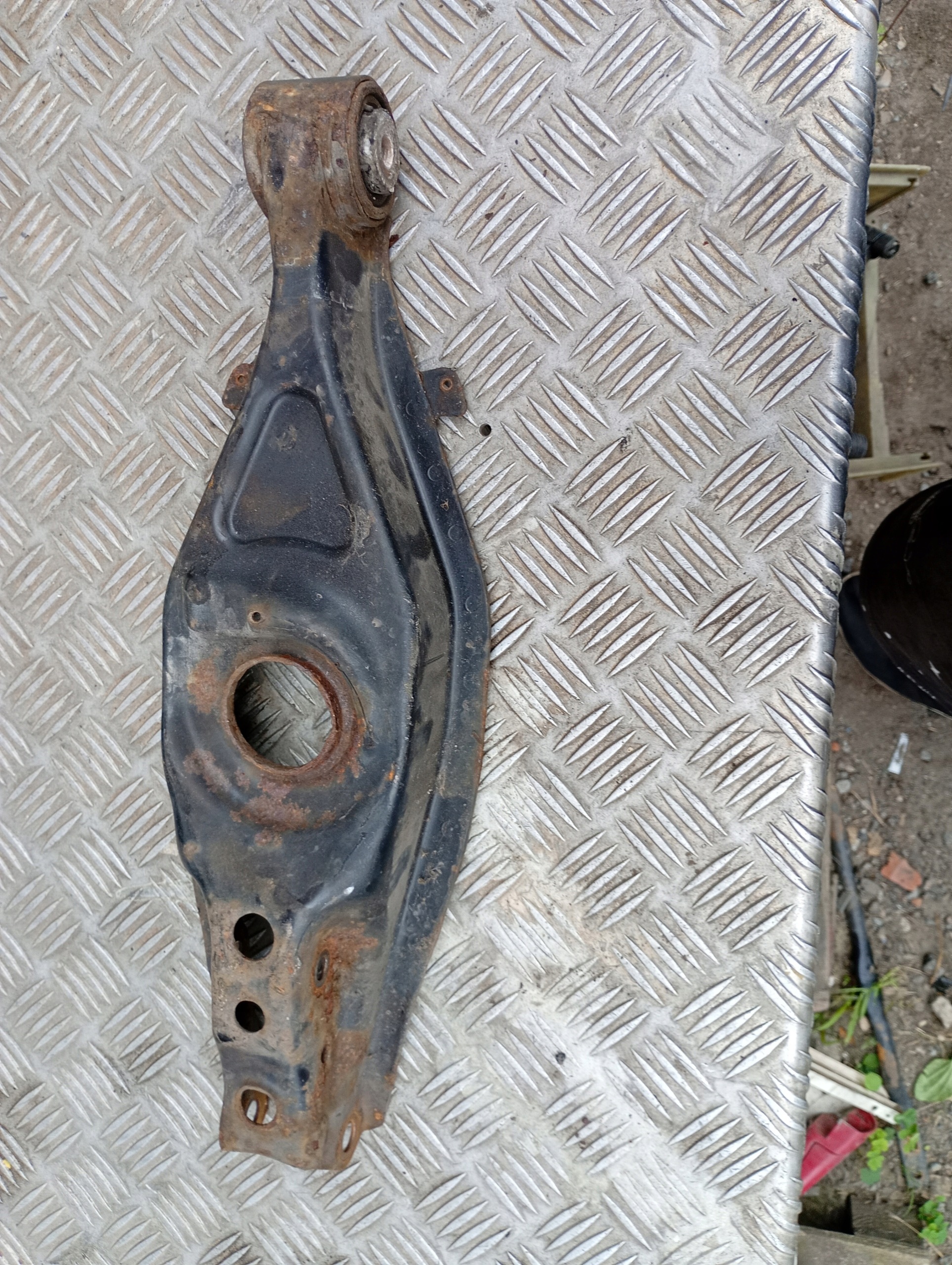 MERCEDES W203 Querlenker heck links oder rechts