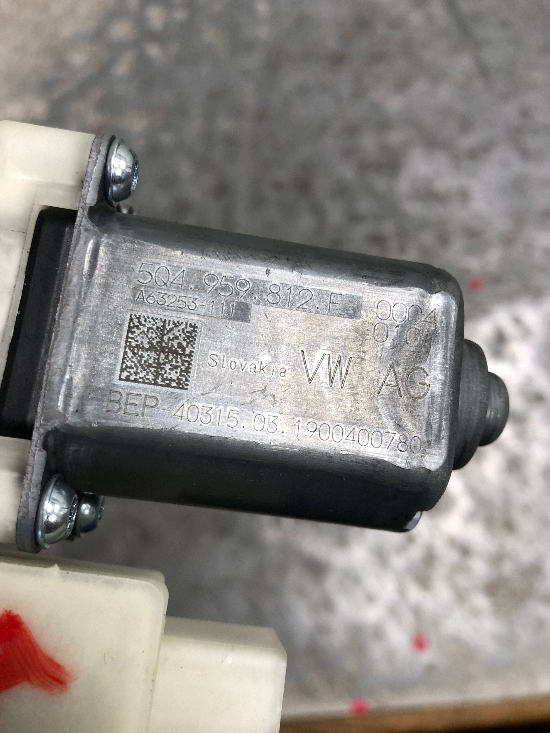 mini motor windows right rear part VW GOLF VII LIFT 5Q4959812F