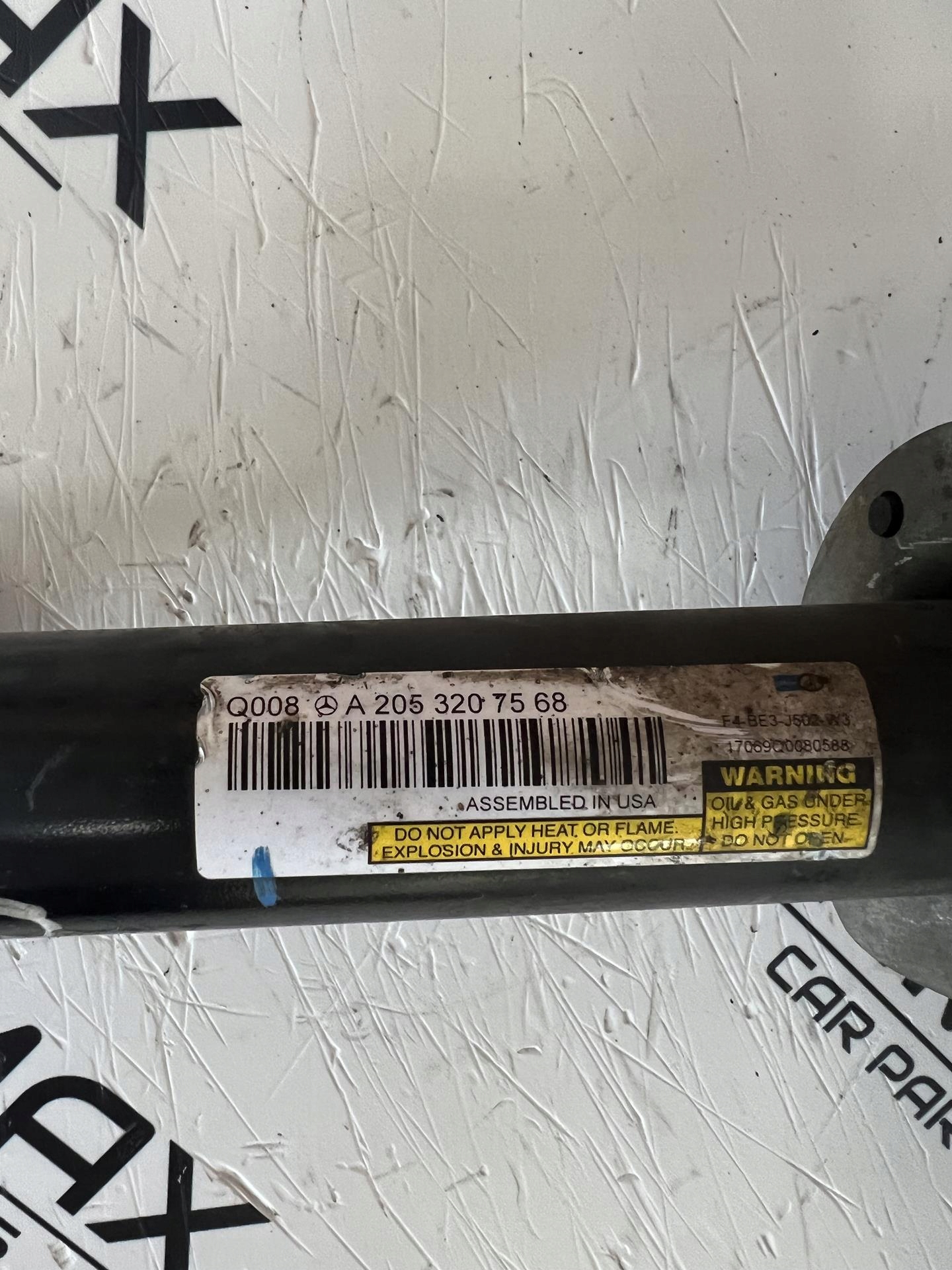 shock absorber right front MERCEDES C KLASA W205