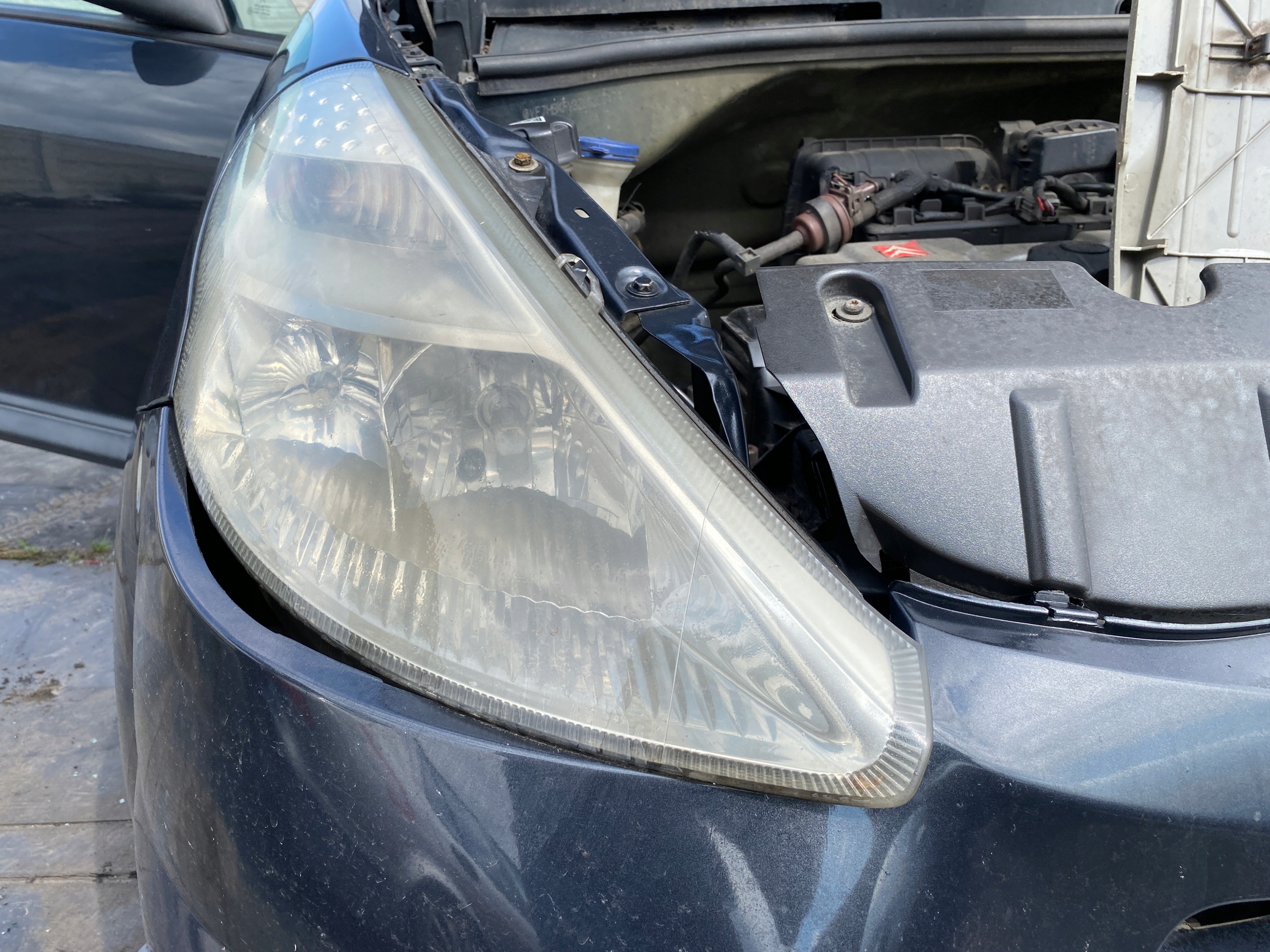 Citroen C3 Pluriel 03-10 ФАРА ФАРА ПРАВА передняя перед