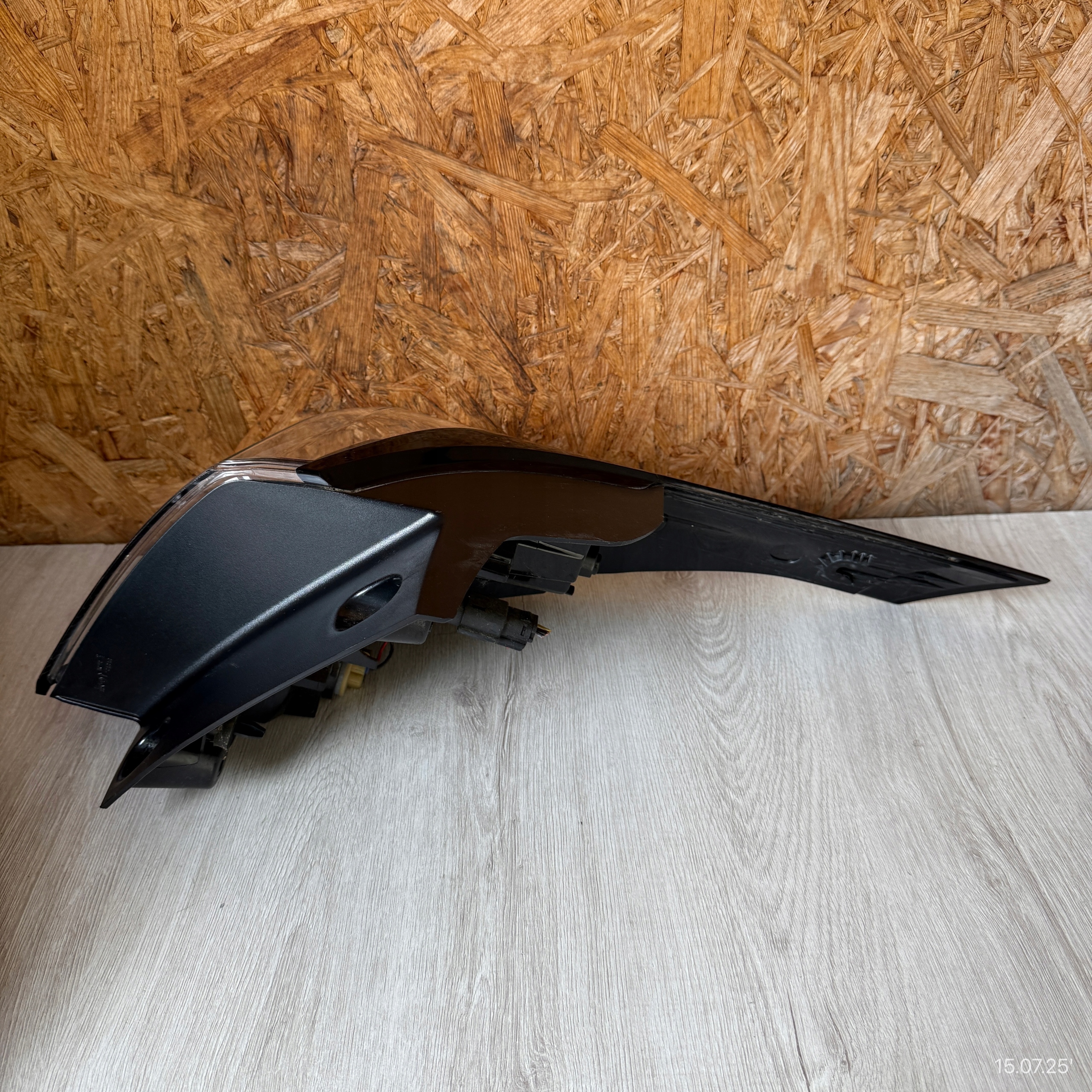 light rear left OPEL CORSSLAND X LIFT 2022 ROK