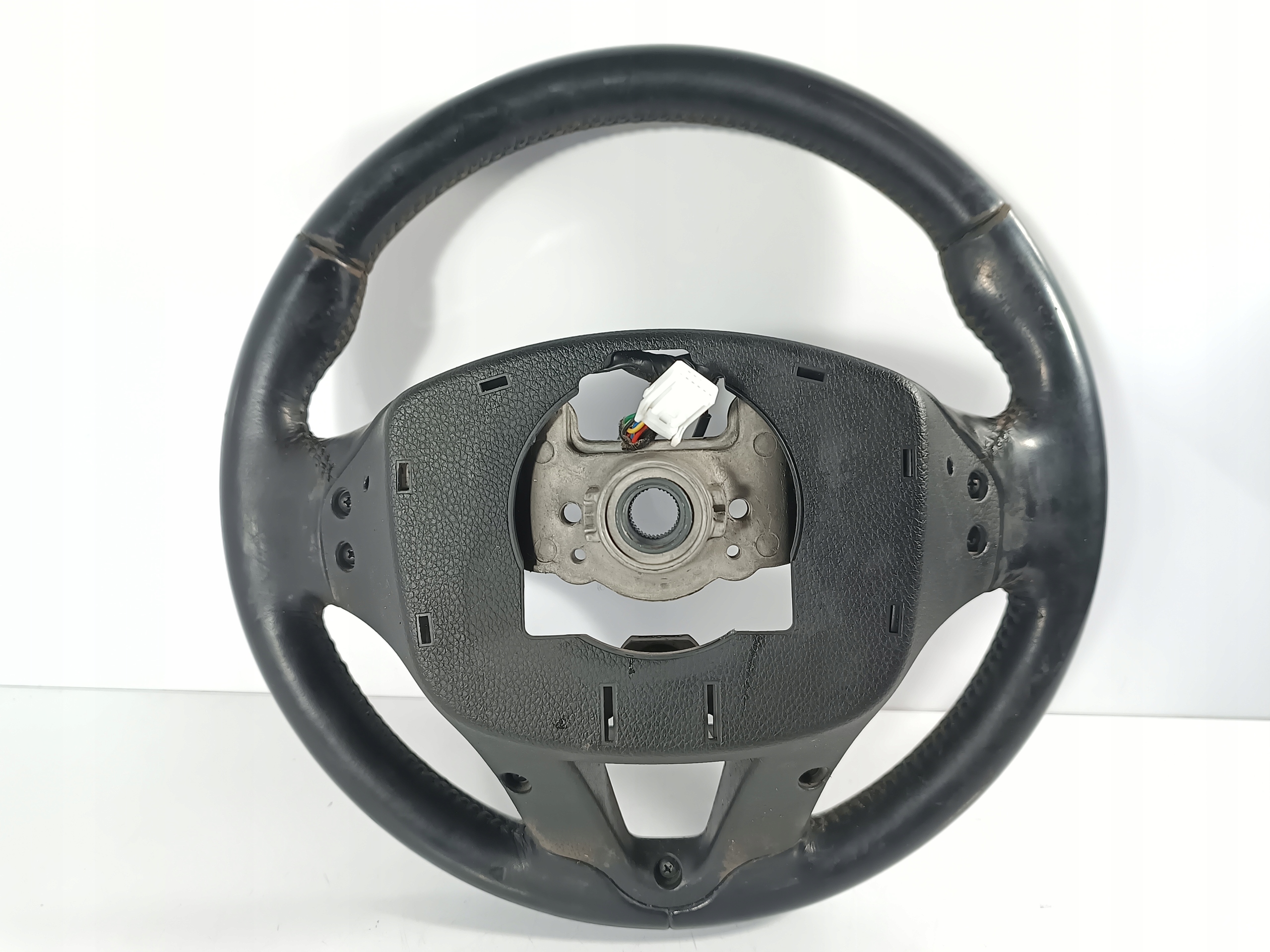 Hyundai i40 11-14 lenkrad OE 56100-3Z232RY
